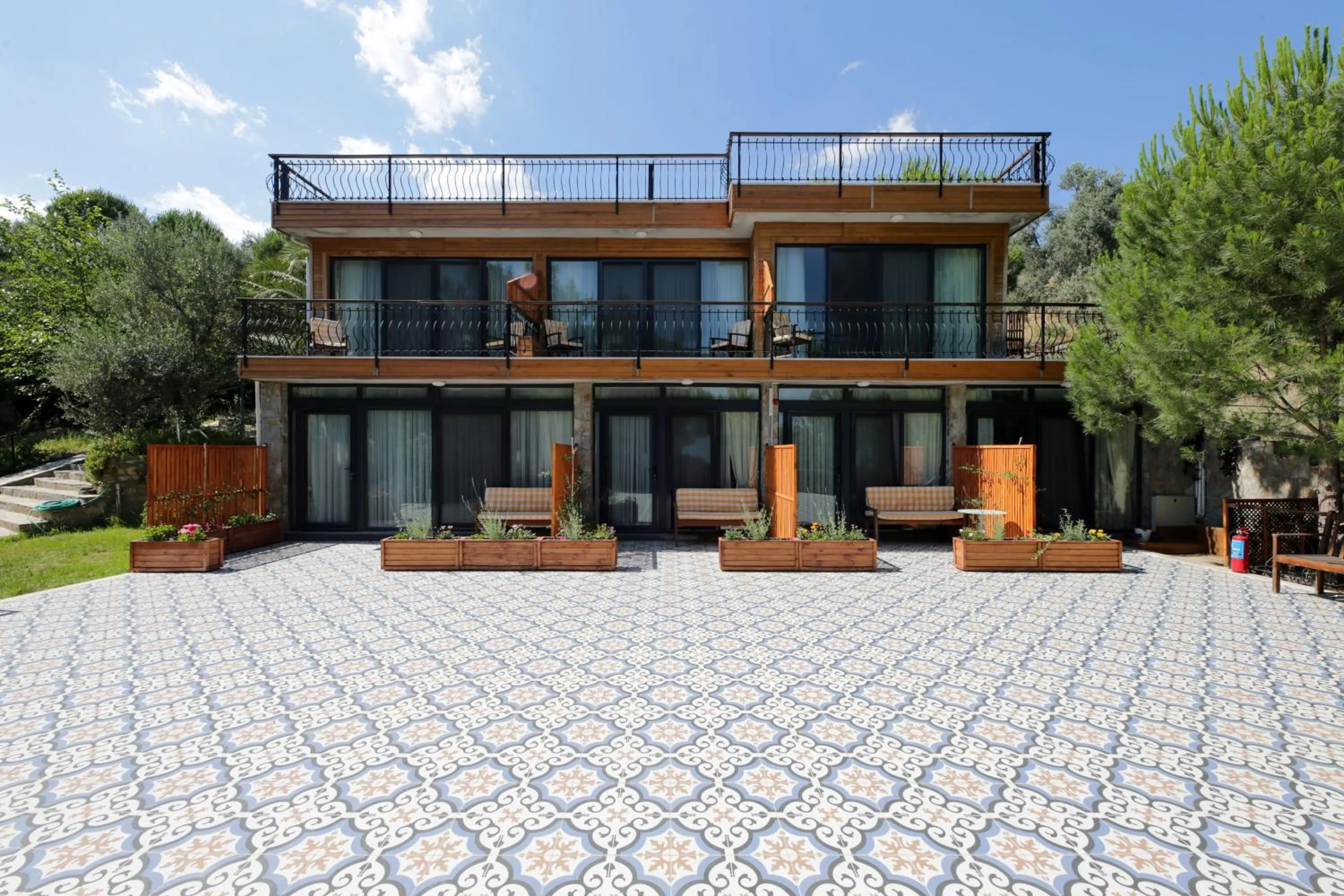 Property building in Dusler Vadisi Kazdaglari