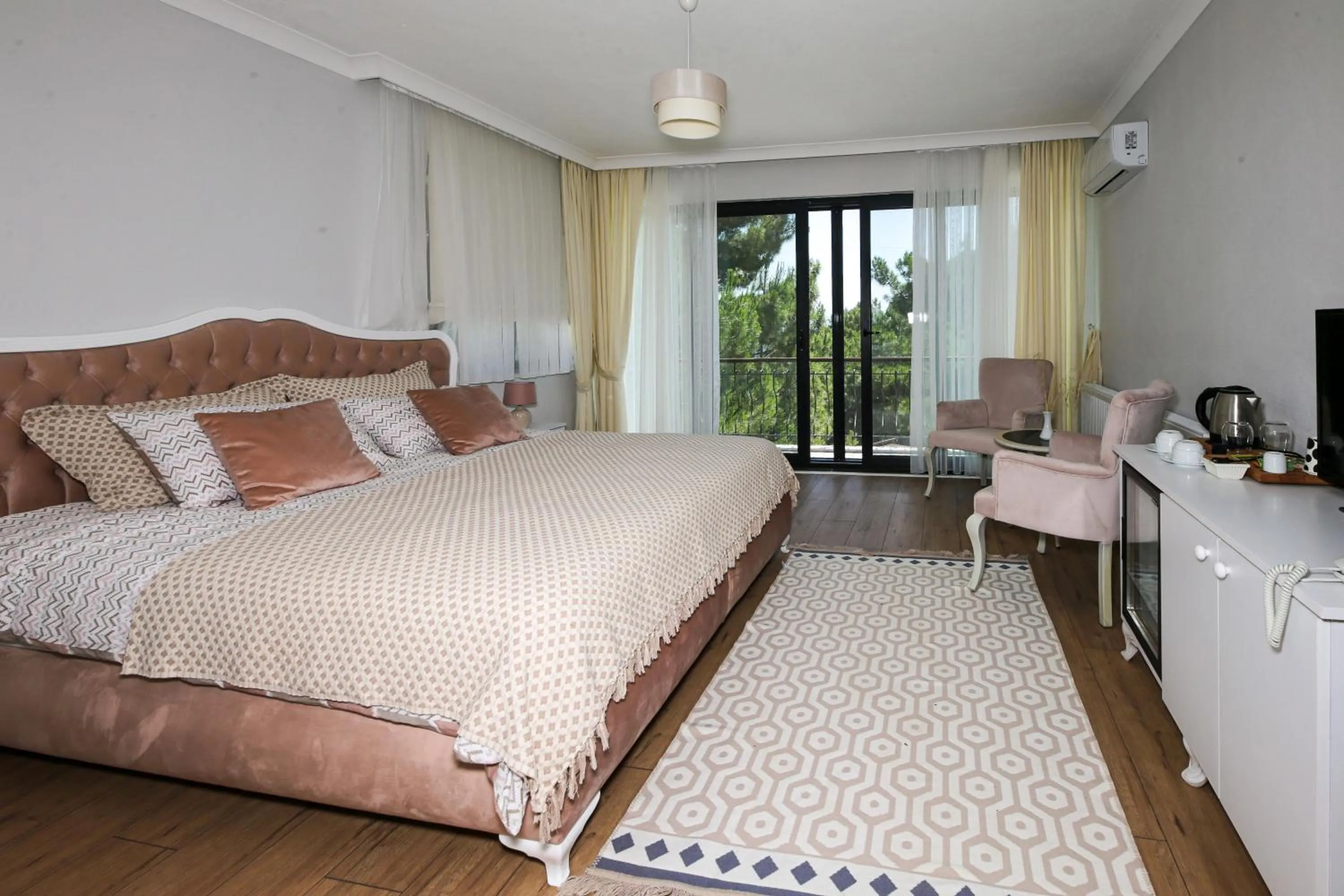 Bedroom, Bed in Dusler Vadisi Kazdaglari