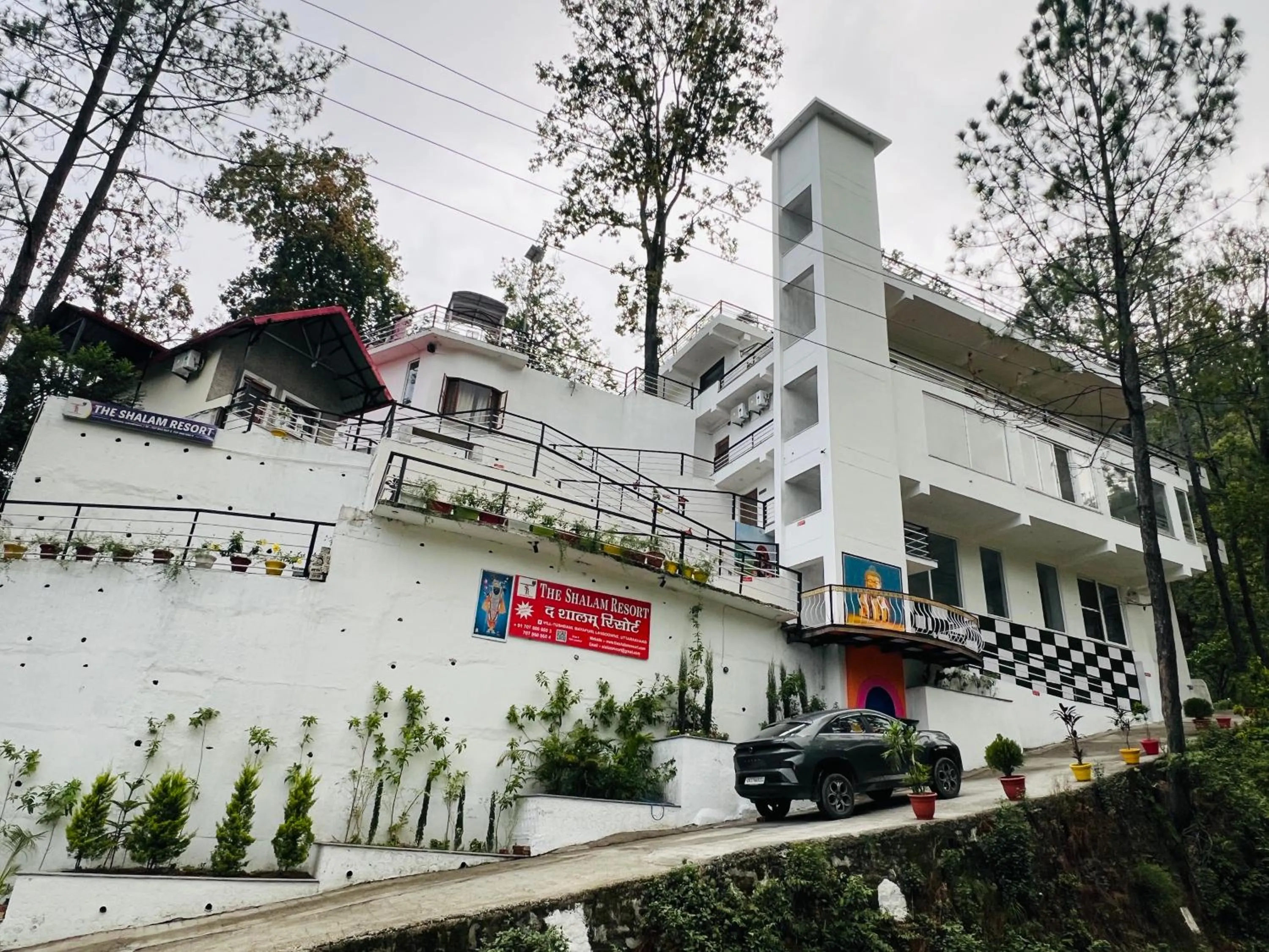 Property building in The Shalam Resort श्रीकृष्ण शरणं मम