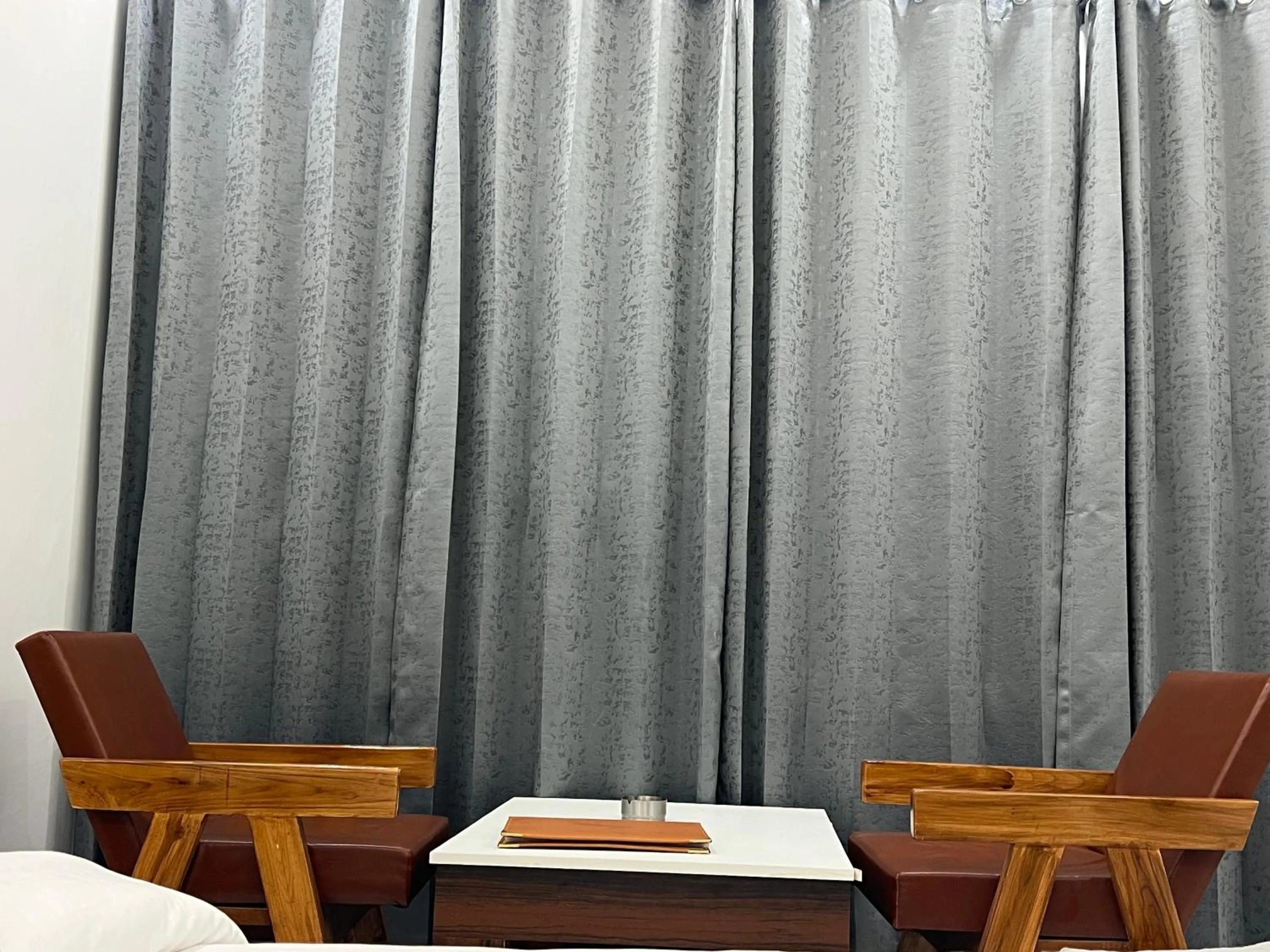 TV and multimedia in The Shalam Resort श्रीकृष्ण शरणं मम