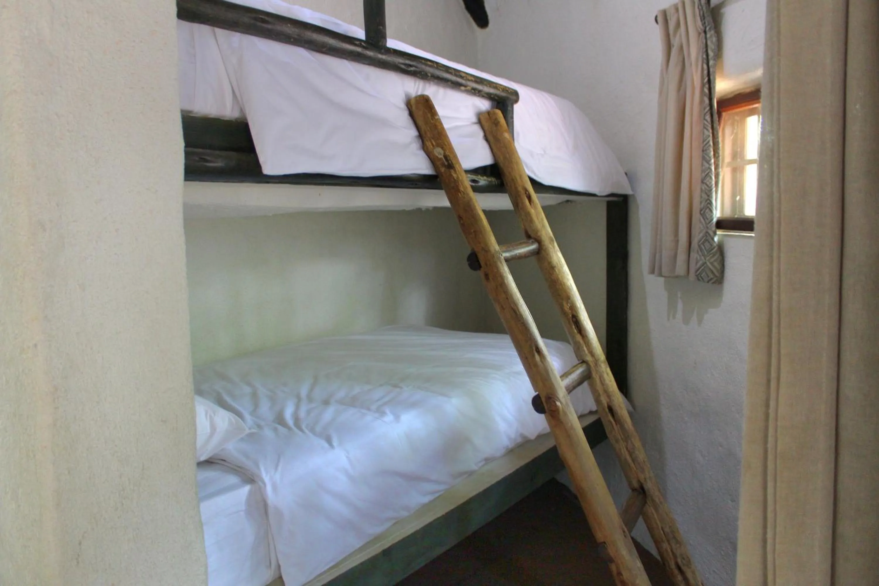 Lodge At The Ancient City