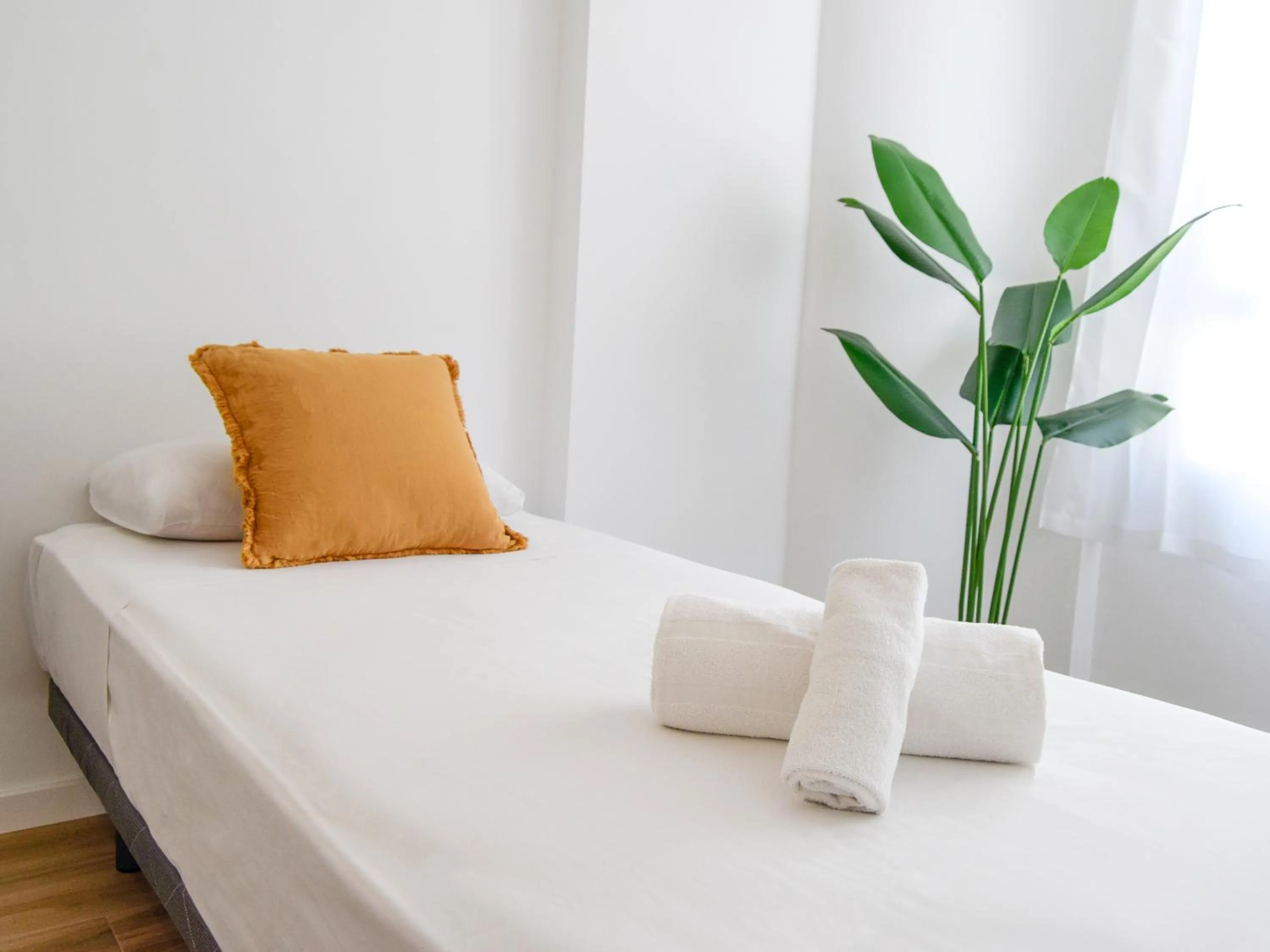 Bed in Apartamentos Zaragoza Gran Vía 3000