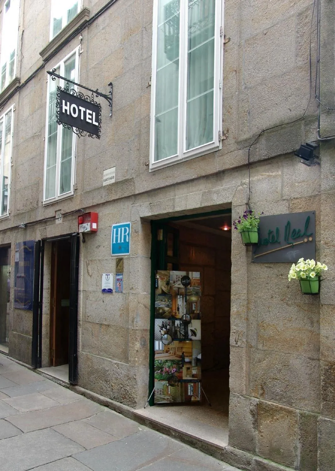 Hotel Real