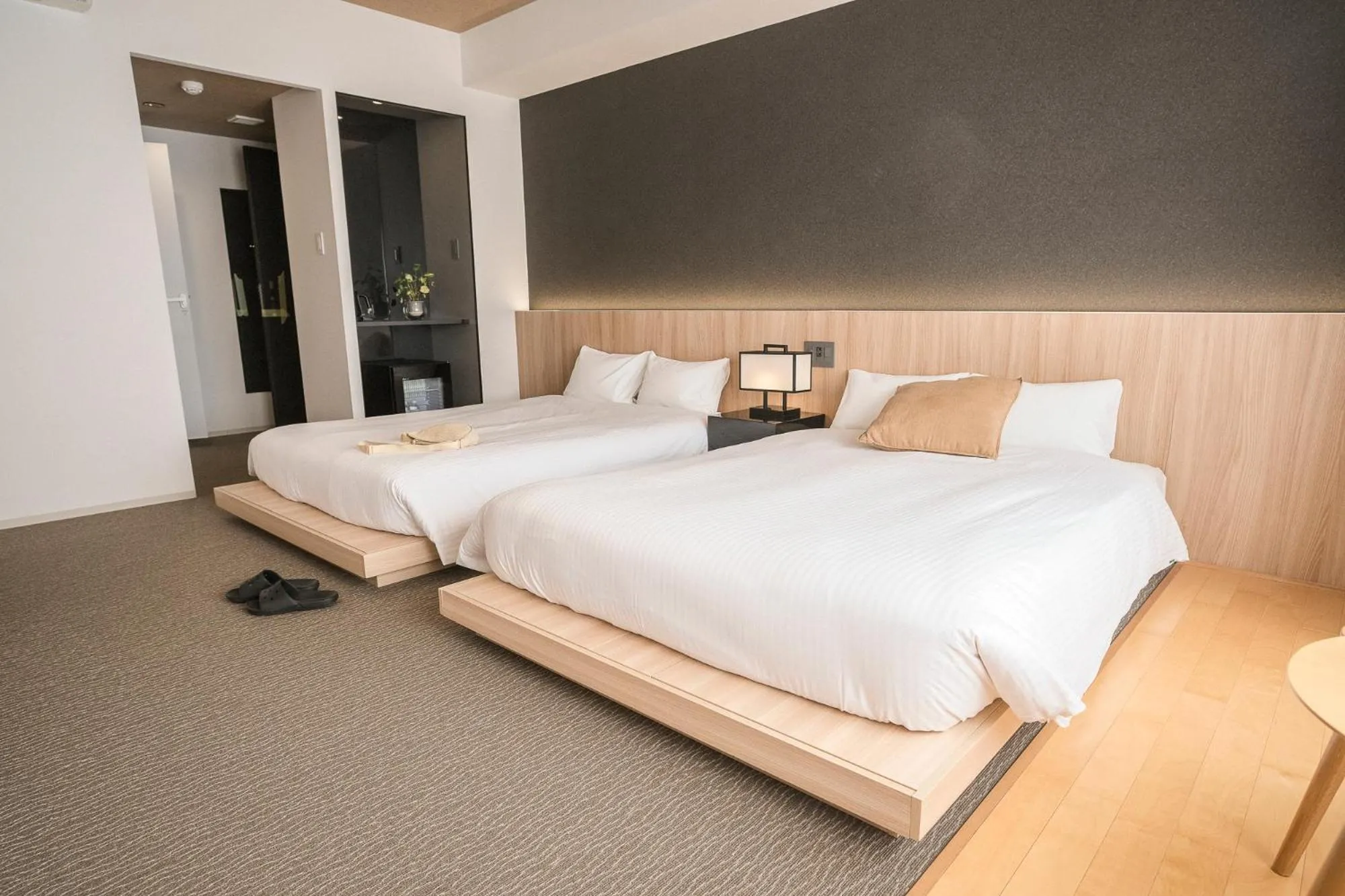 Bed in WAYFARER Shin