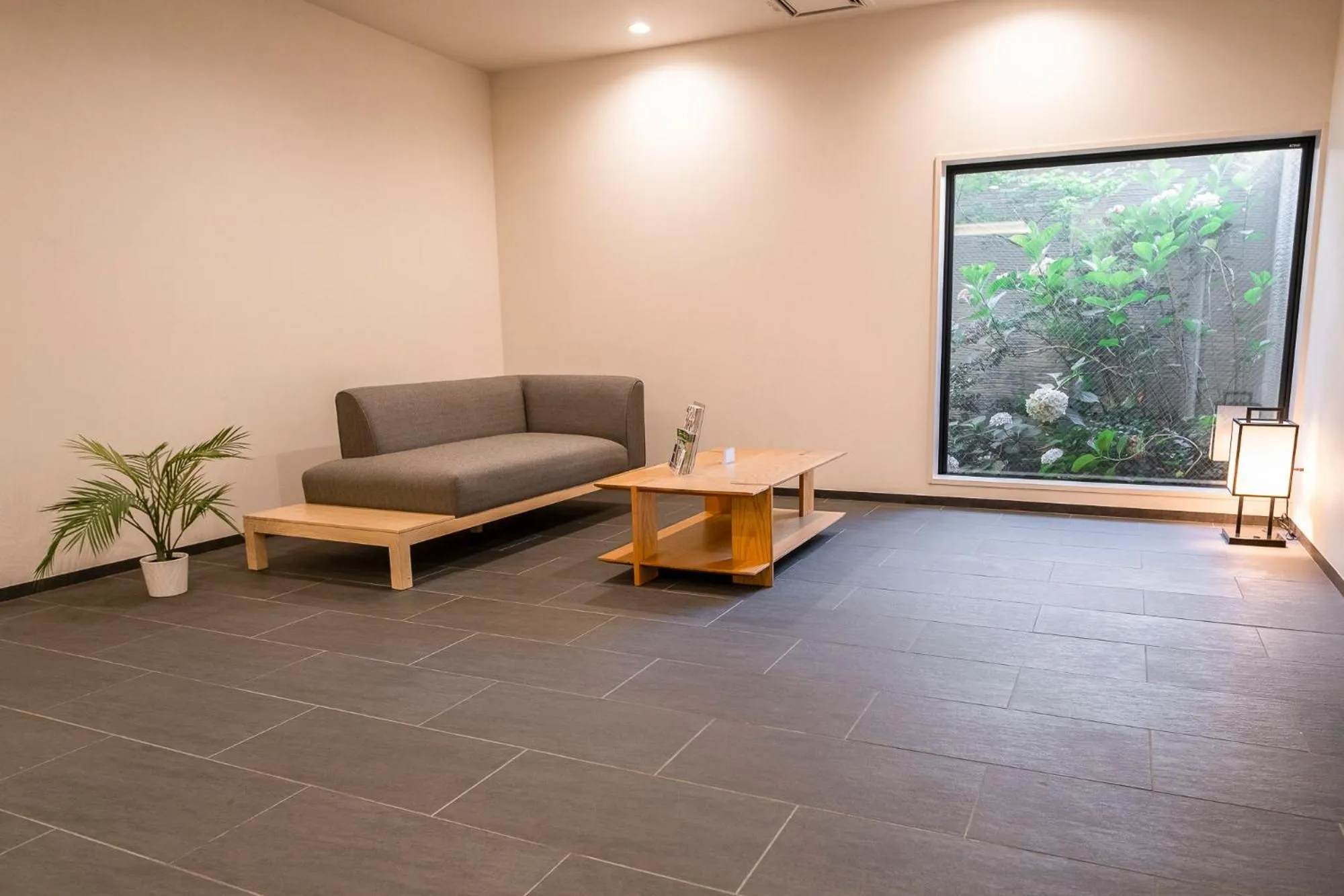 Lobby or reception in WAYFARER Shin