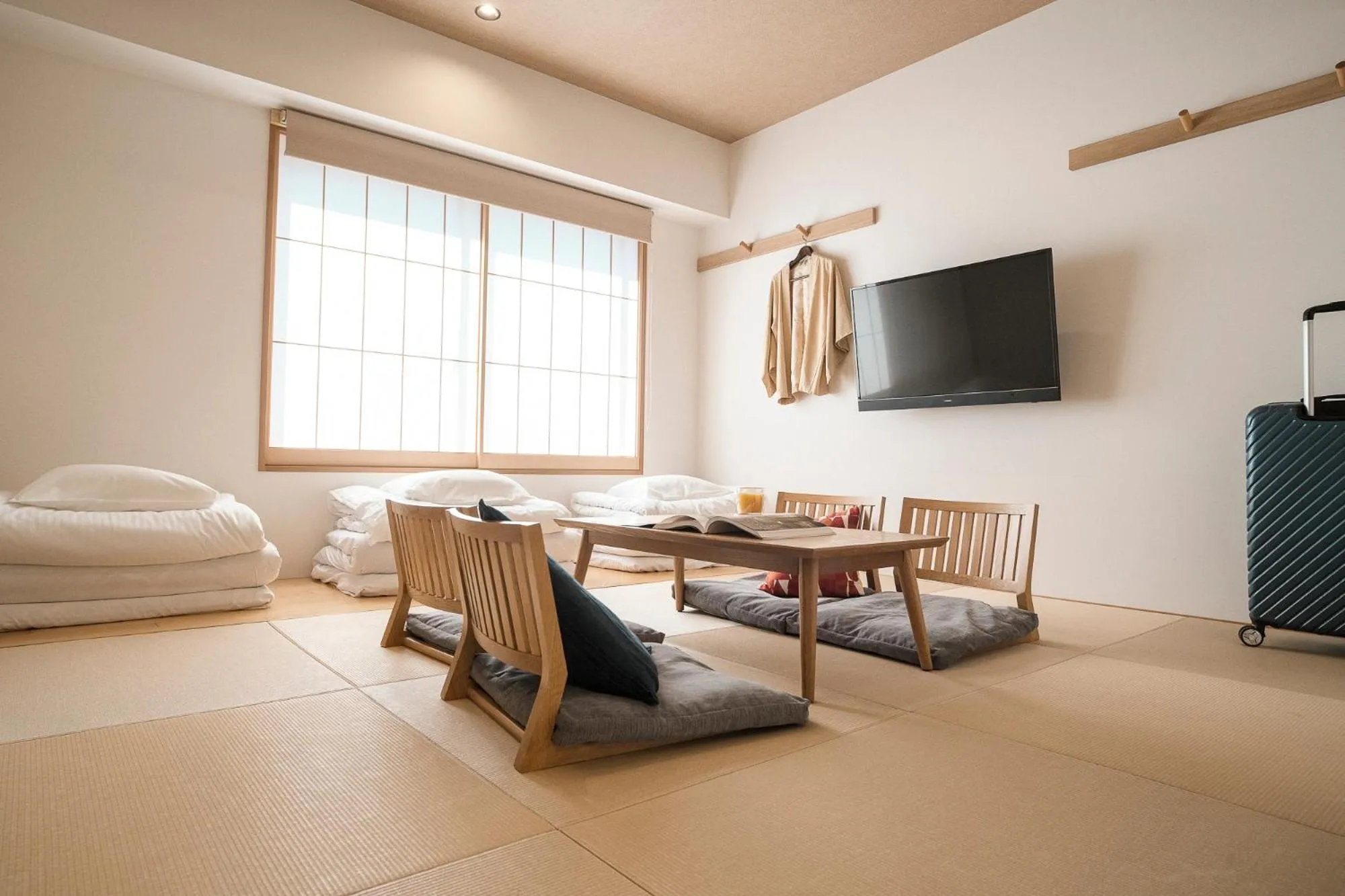 Bed in WAYFARER Shin