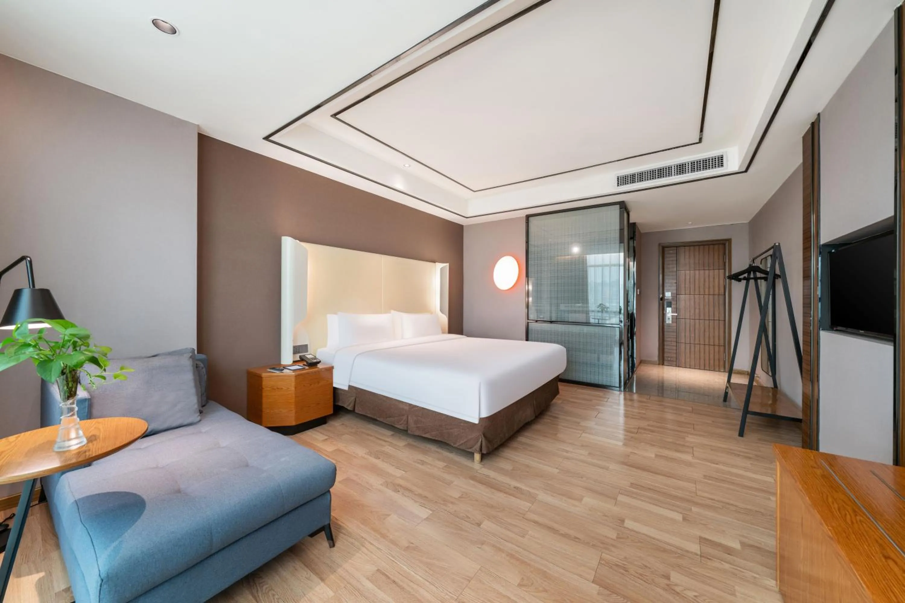 Bed in Campanile Shenzhen Gongming Honghuashan Metro Station