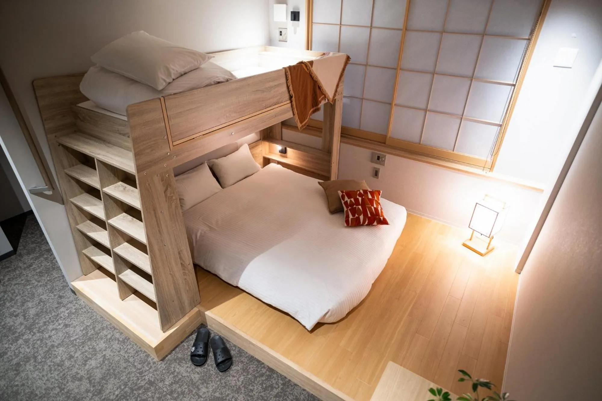 Bed in WAYFARER Gojo