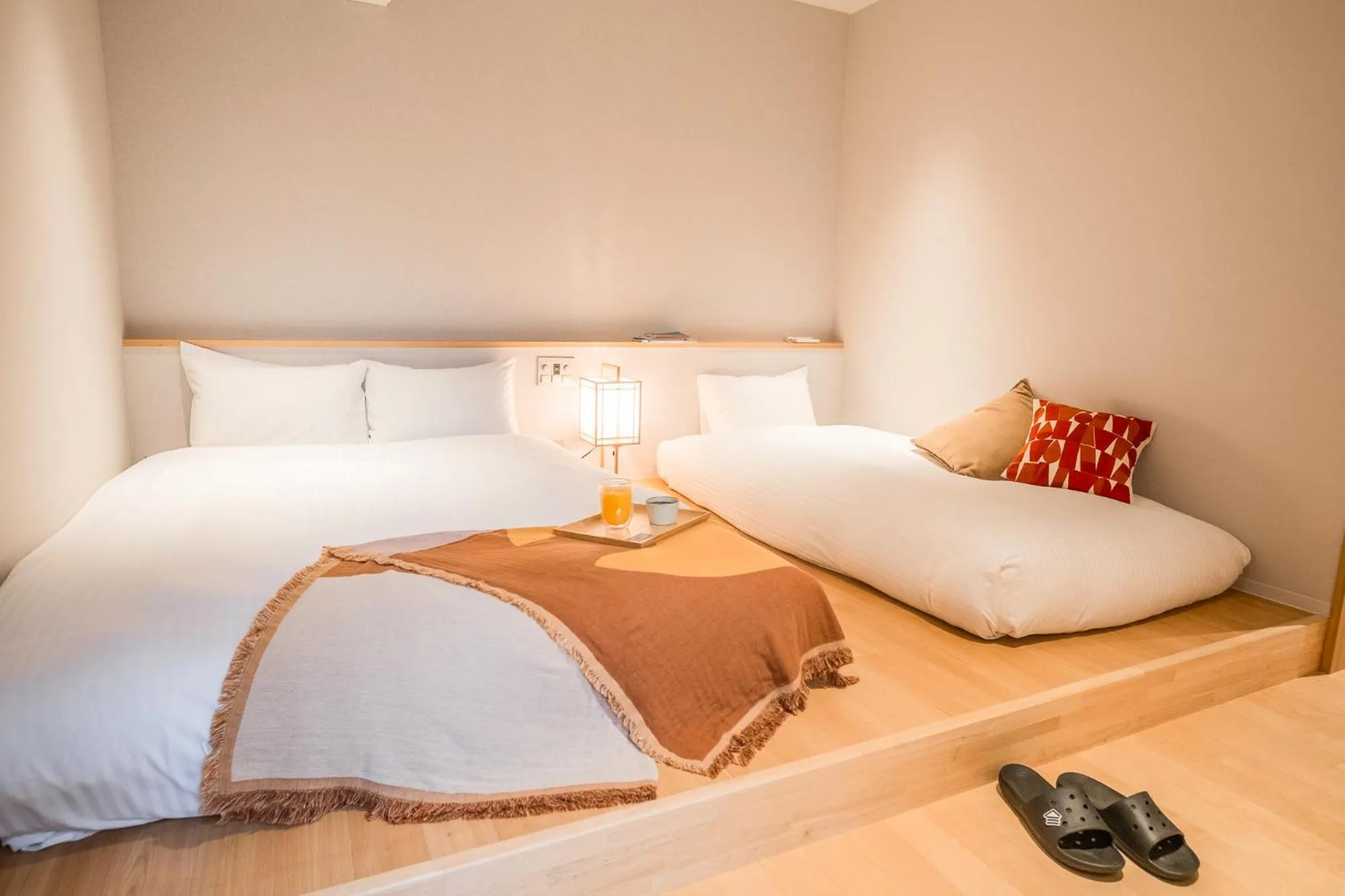 Bed in WAYFARER Gojo