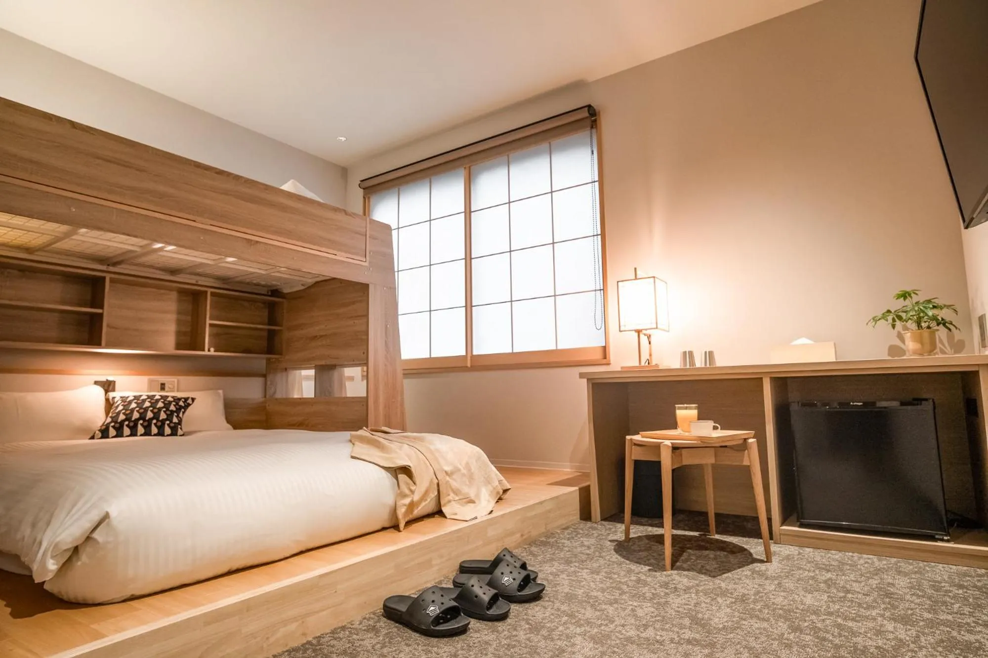 Bed in WAYFARER Gojo