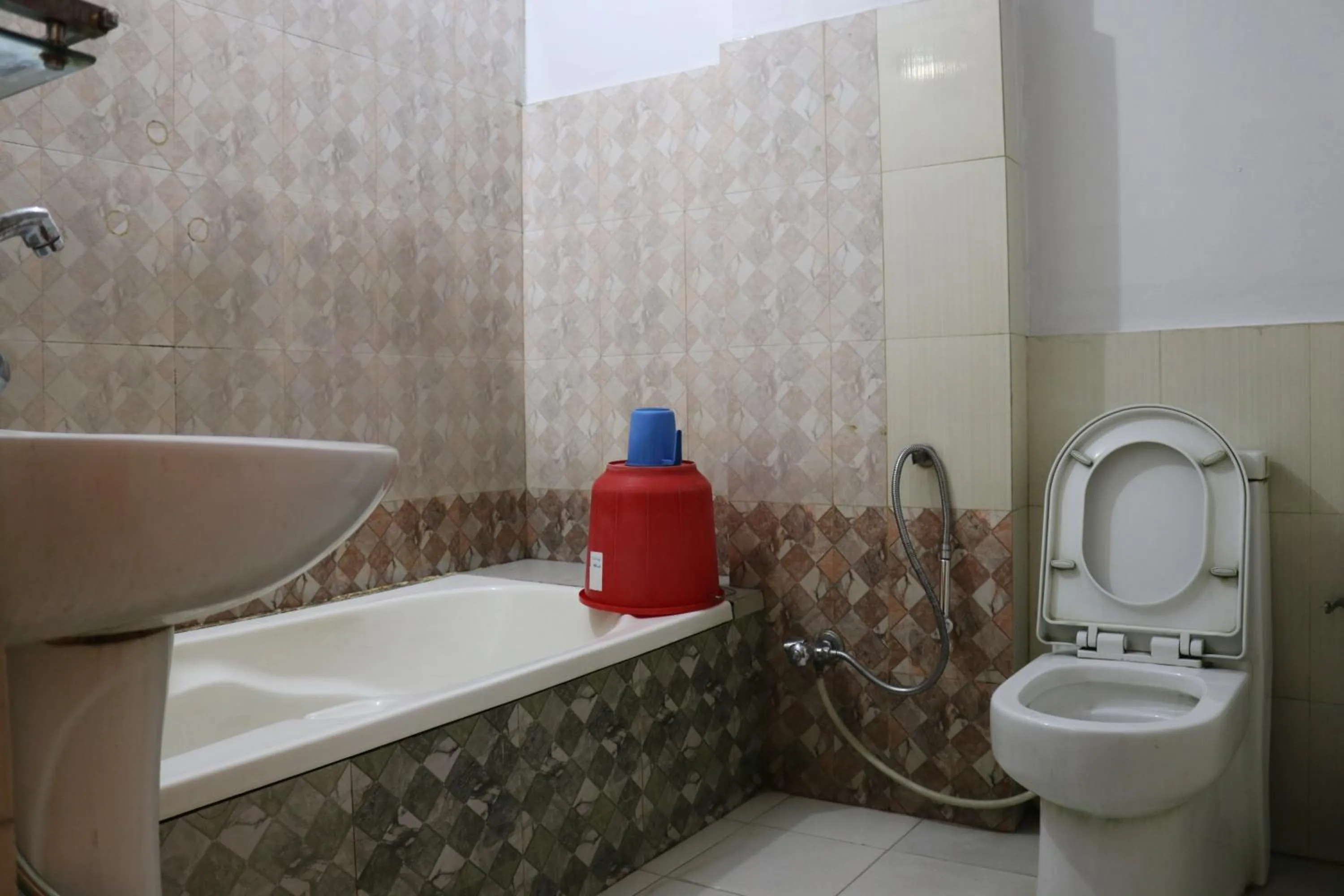 Bathroom in Hotel Pashupati Plaza