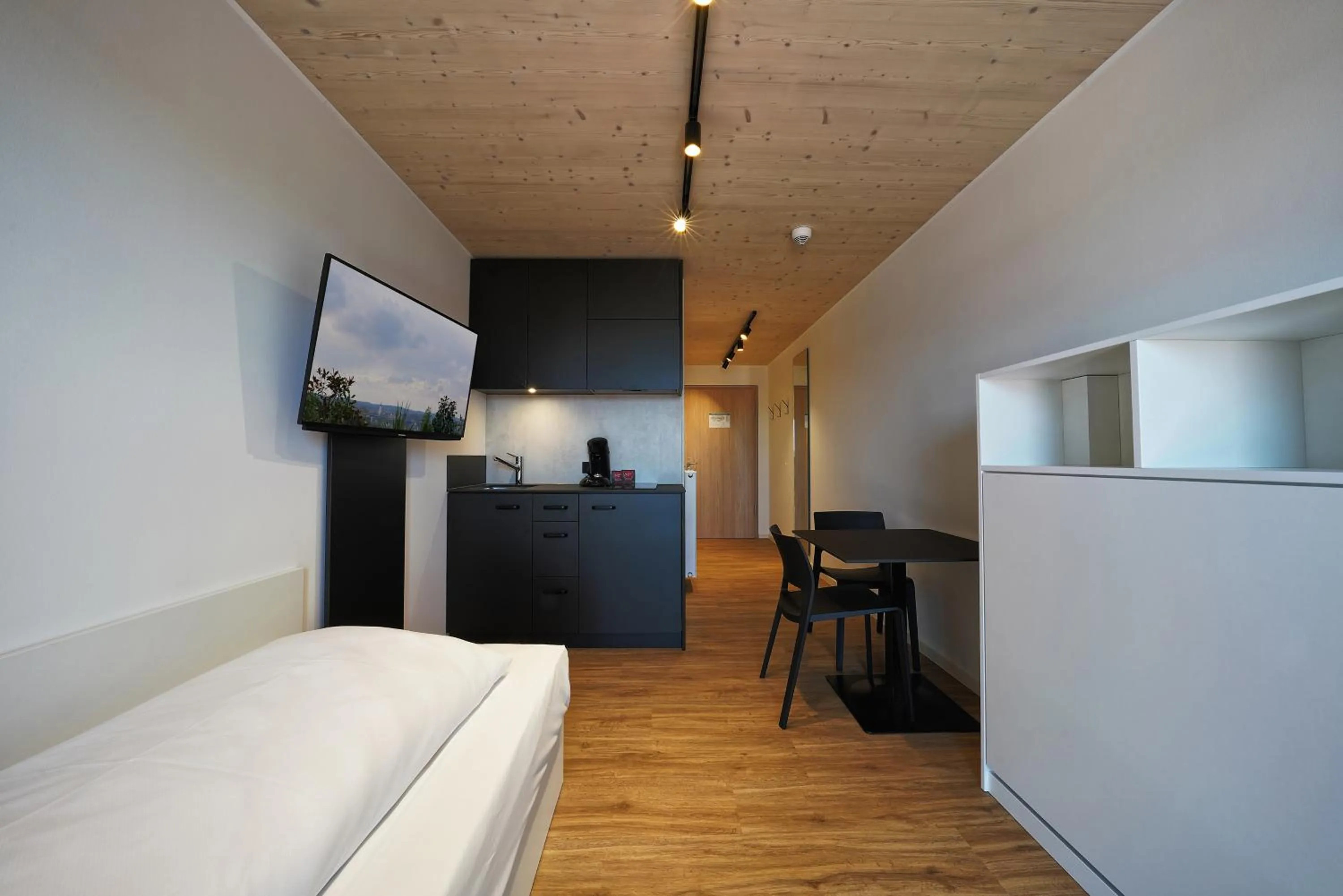 Photo of the whole room, Bed in Timber One Boardinghouse Dorfen