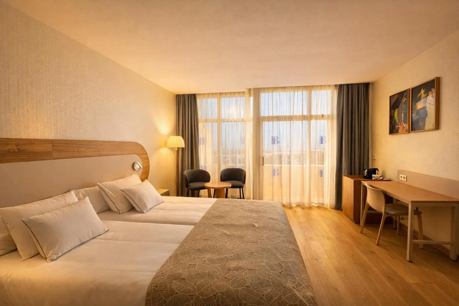 Bed in Beatriz Costa & Spa