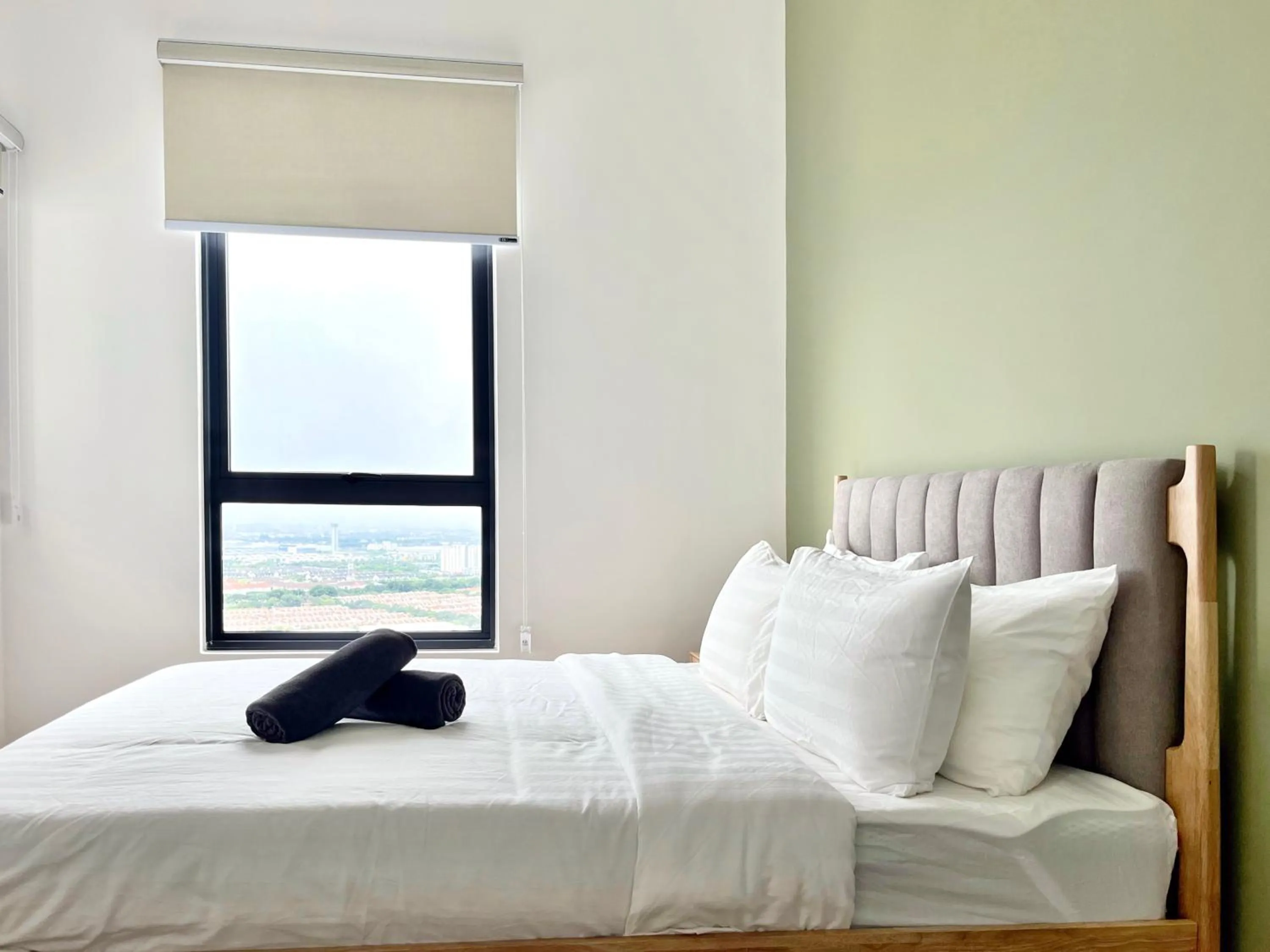 Bed in Sunsuria Forum SOHO & Residence Suites Setia Alam by MOKA