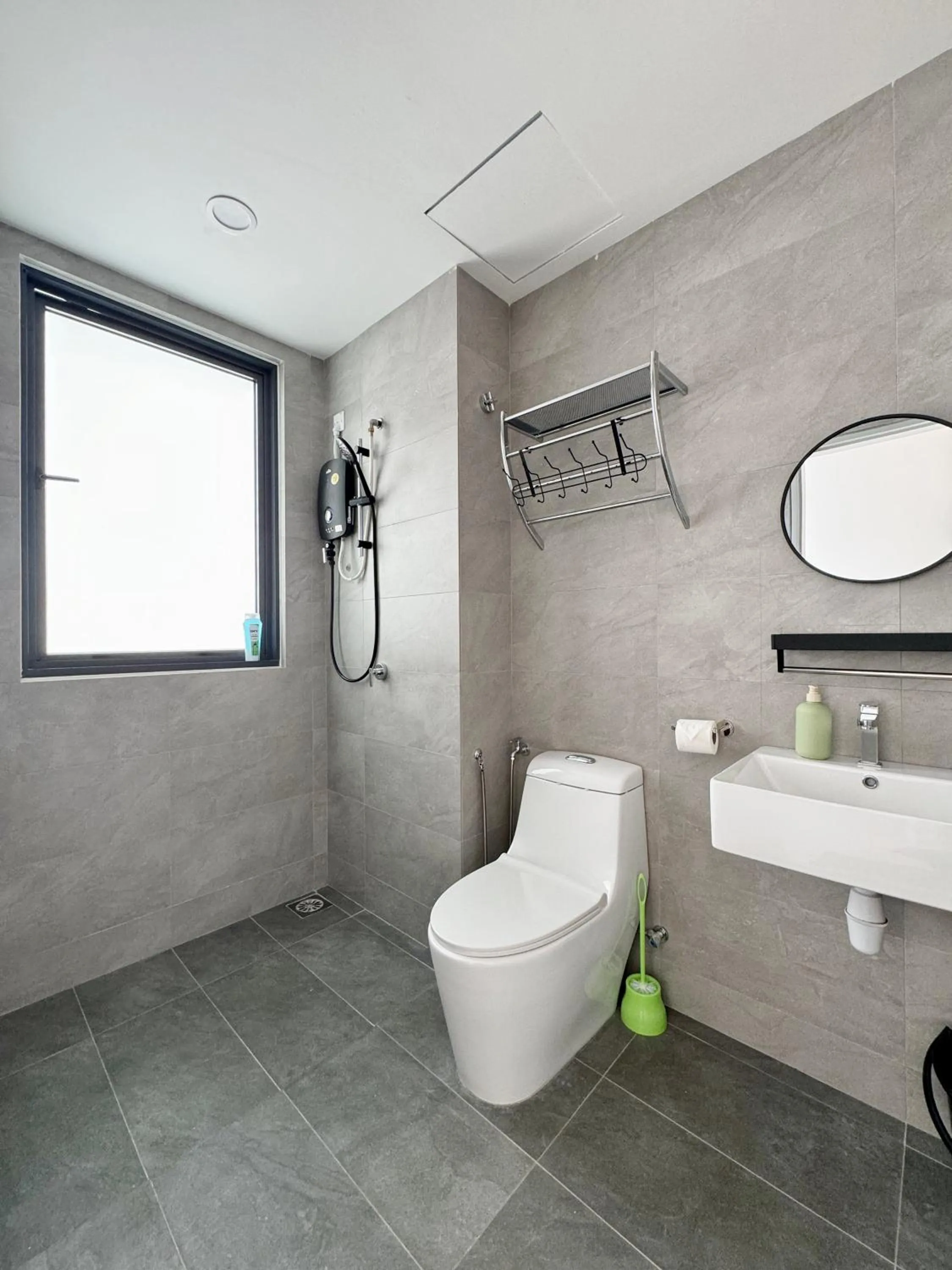 Shower in Sunsuria Forum SOHO & Residence Suites Setia Alam by MOKA