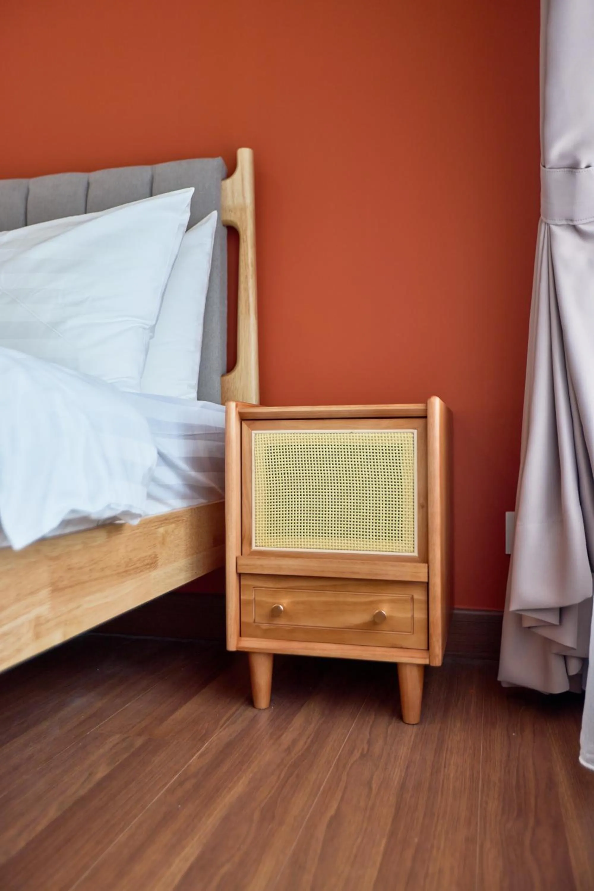 Bedroom, Bed in Sunsuria Forum SOHO & Residence Suites Setia Alam by MOKA