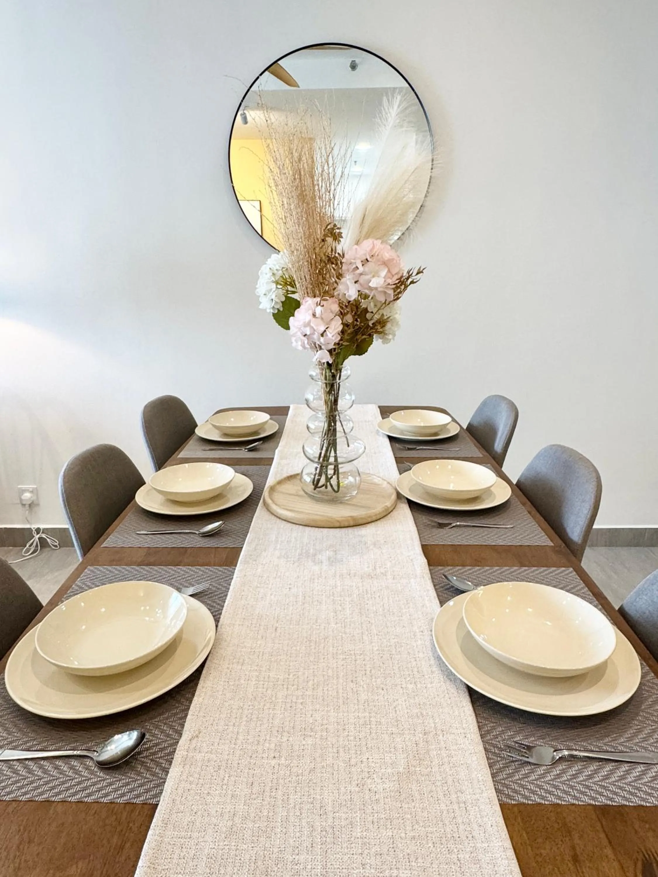 Dining area in Sunsuria Forum SOHO & Residence Suites Setia Alam by MOKA