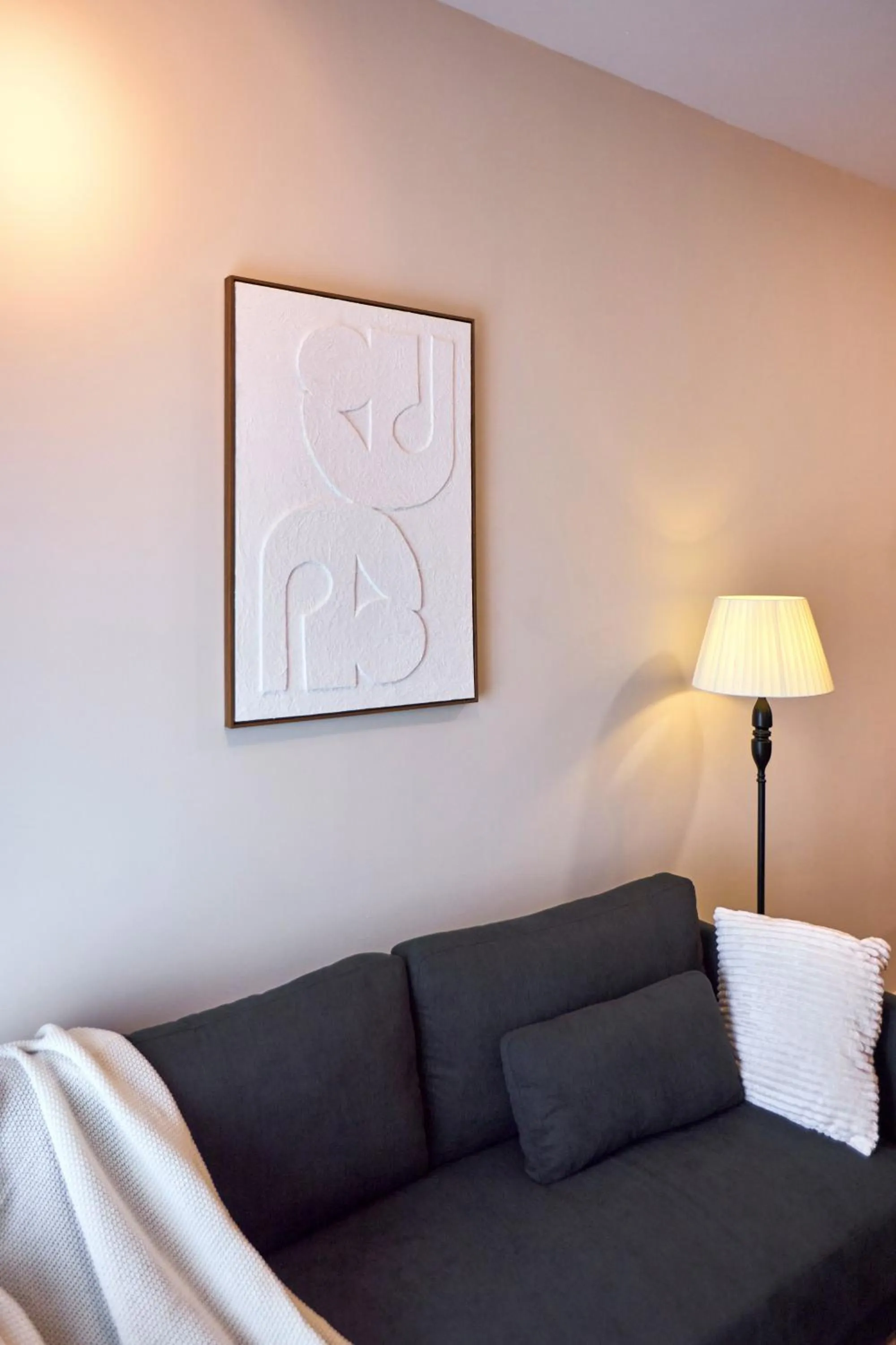 Living room in Sunsuria Forum SOHO & Residence Suites Setia Alam by MOKA