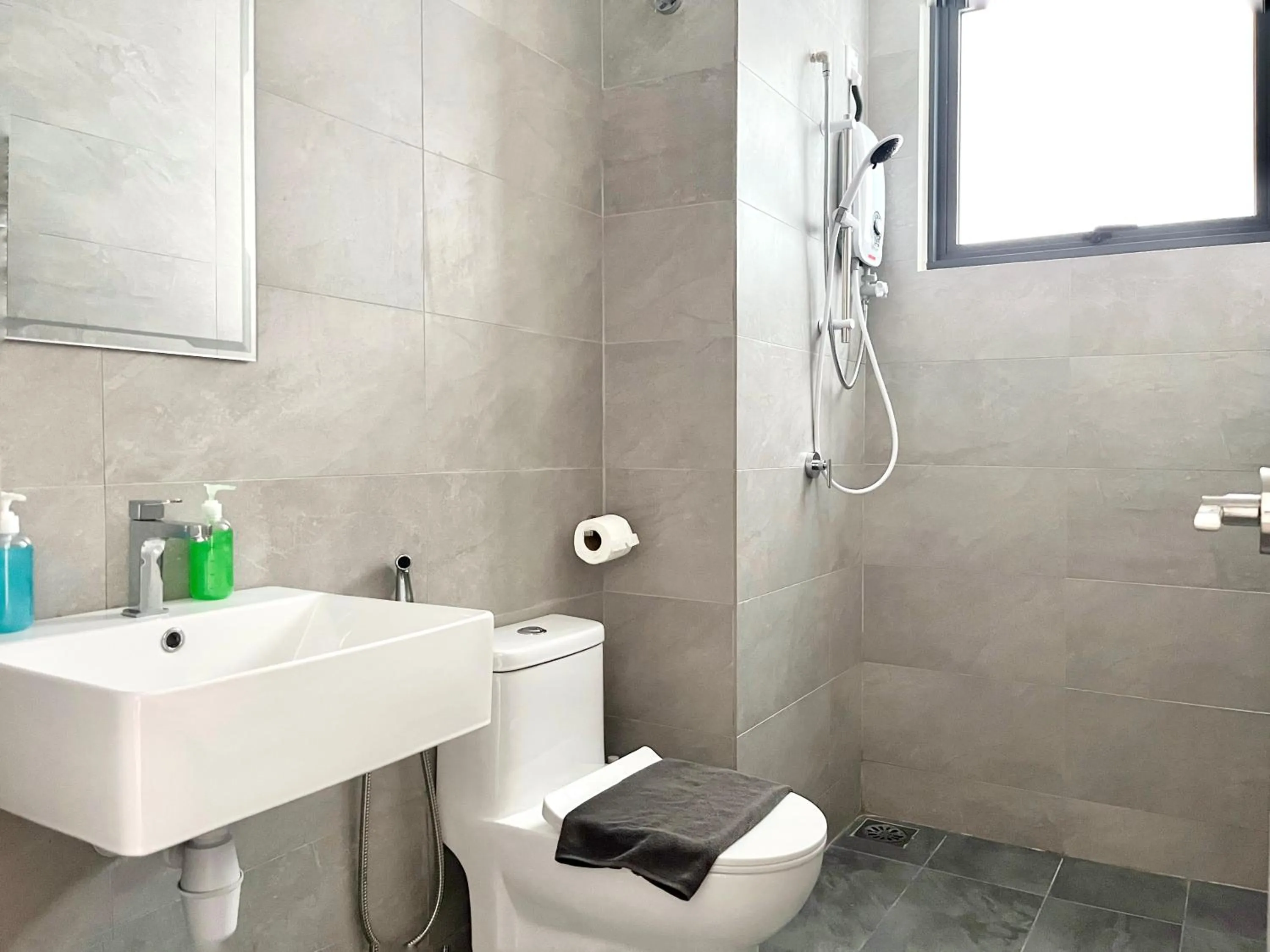 Shower in Sunsuria Forum SOHO & Residence Suites Setia Alam by MOKA