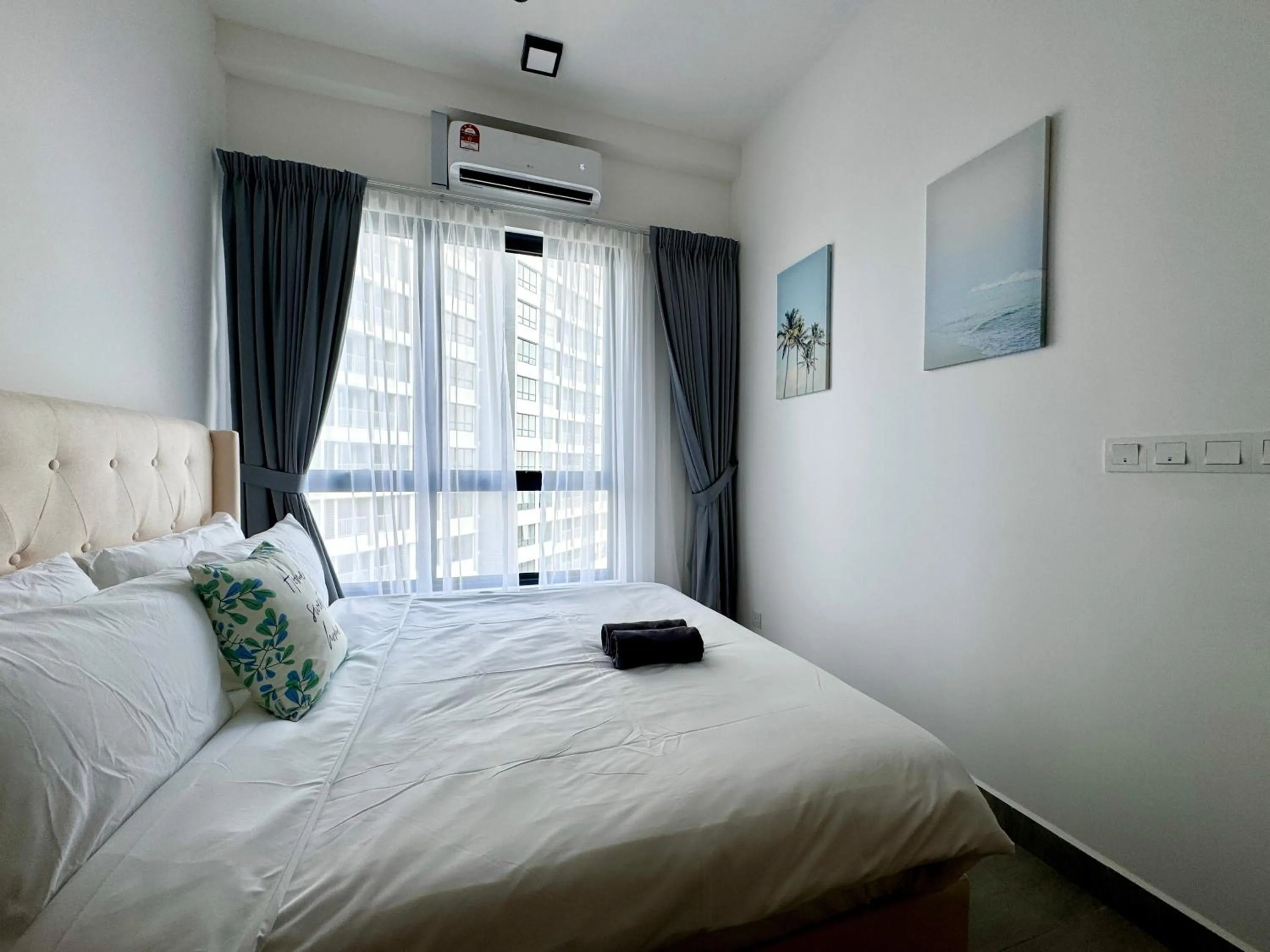 Bed in Sunsuria Forum SOHO & Residence Suites Setia Alam by MOKA