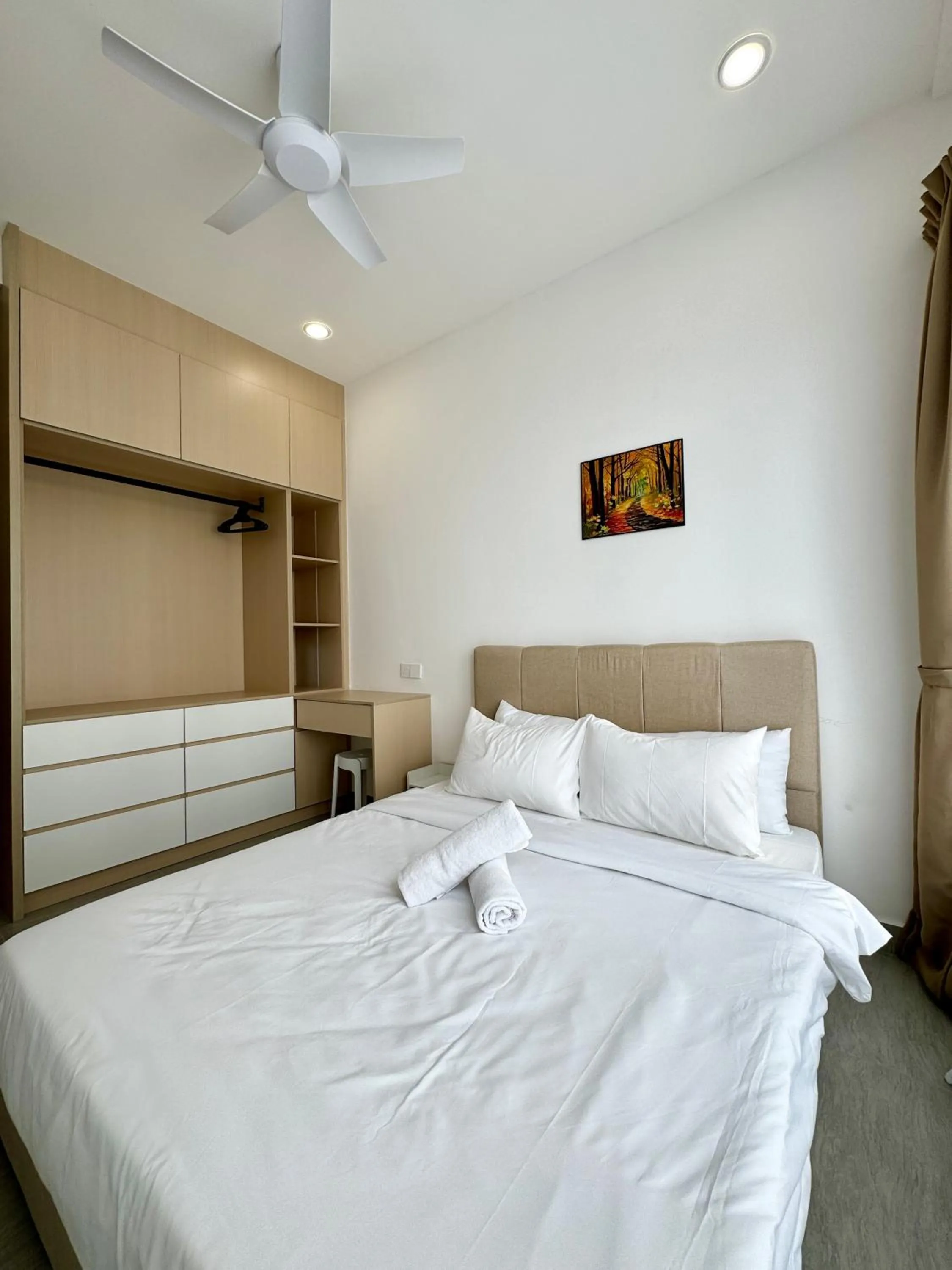 Bed in Sunsuria Forum SOHO & Residence Suites Setia Alam by MOKA