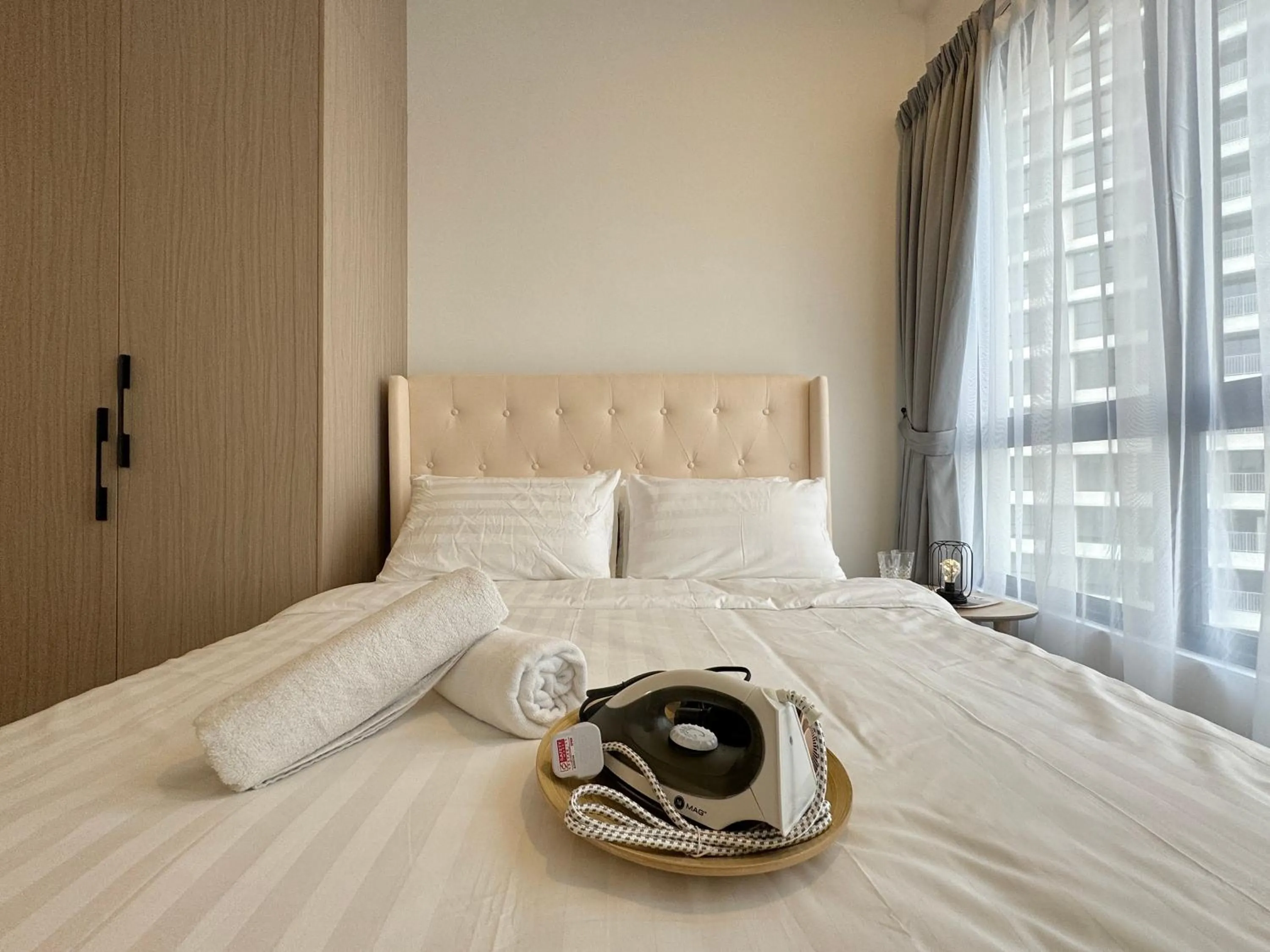 Bed in Sunsuria Forum SOHO & Residence Suites Setia Alam by MOKA