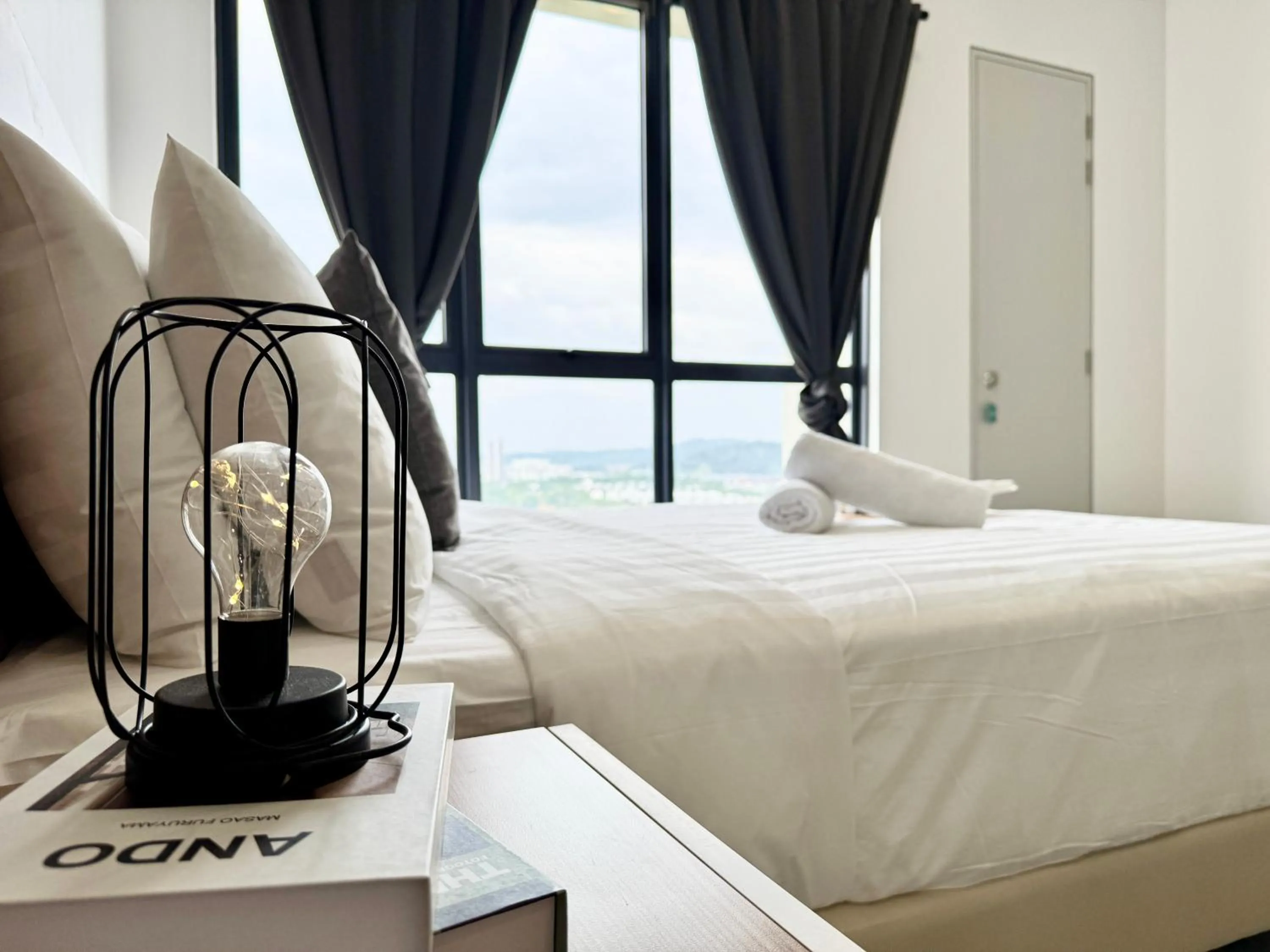 Bed in Sunsuria Forum SOHO & Residence Suites Setia Alam by MOKA