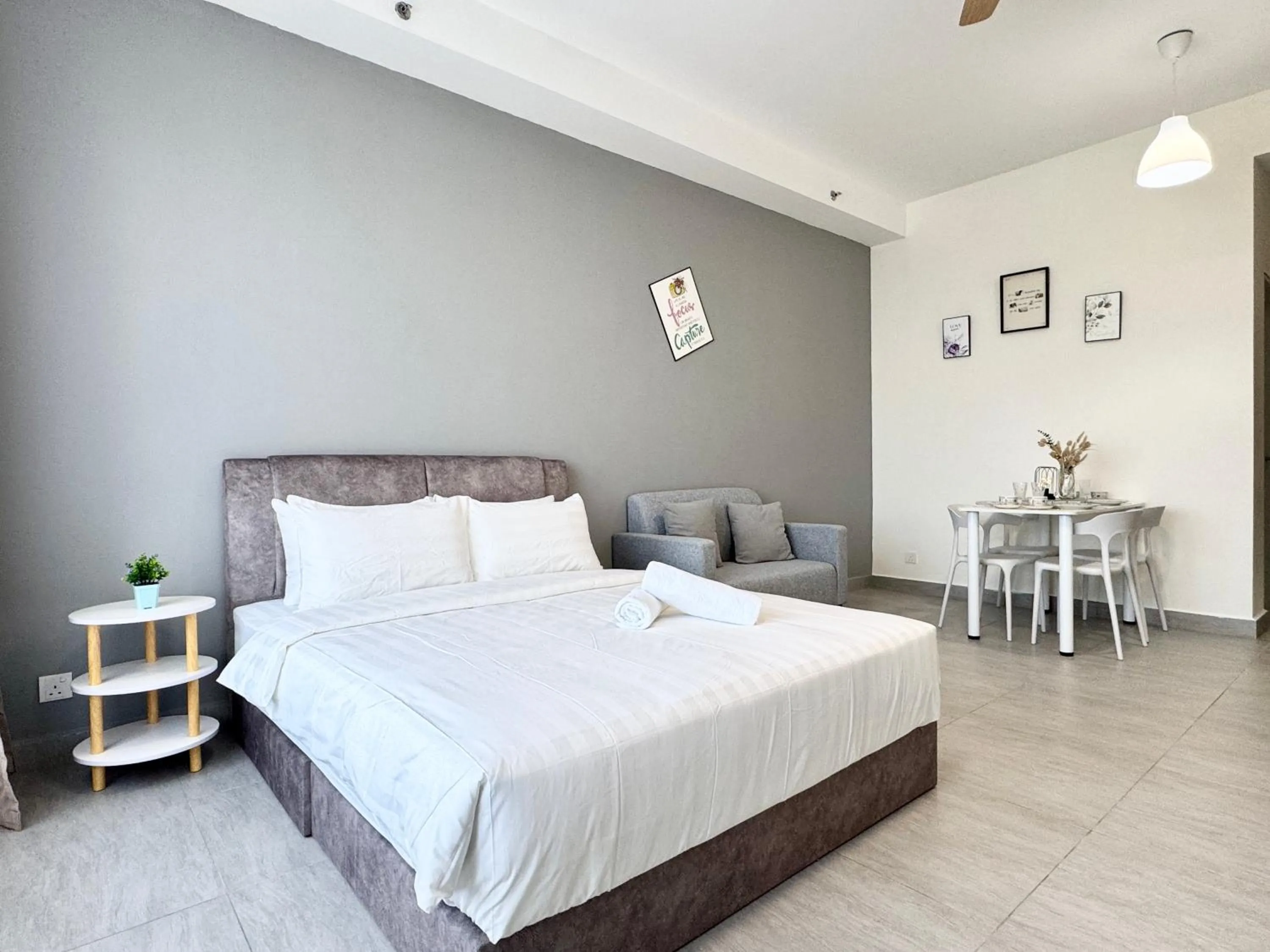 Bed in Sunsuria Forum SOHO & Residence Suites Setia Alam by MOKA