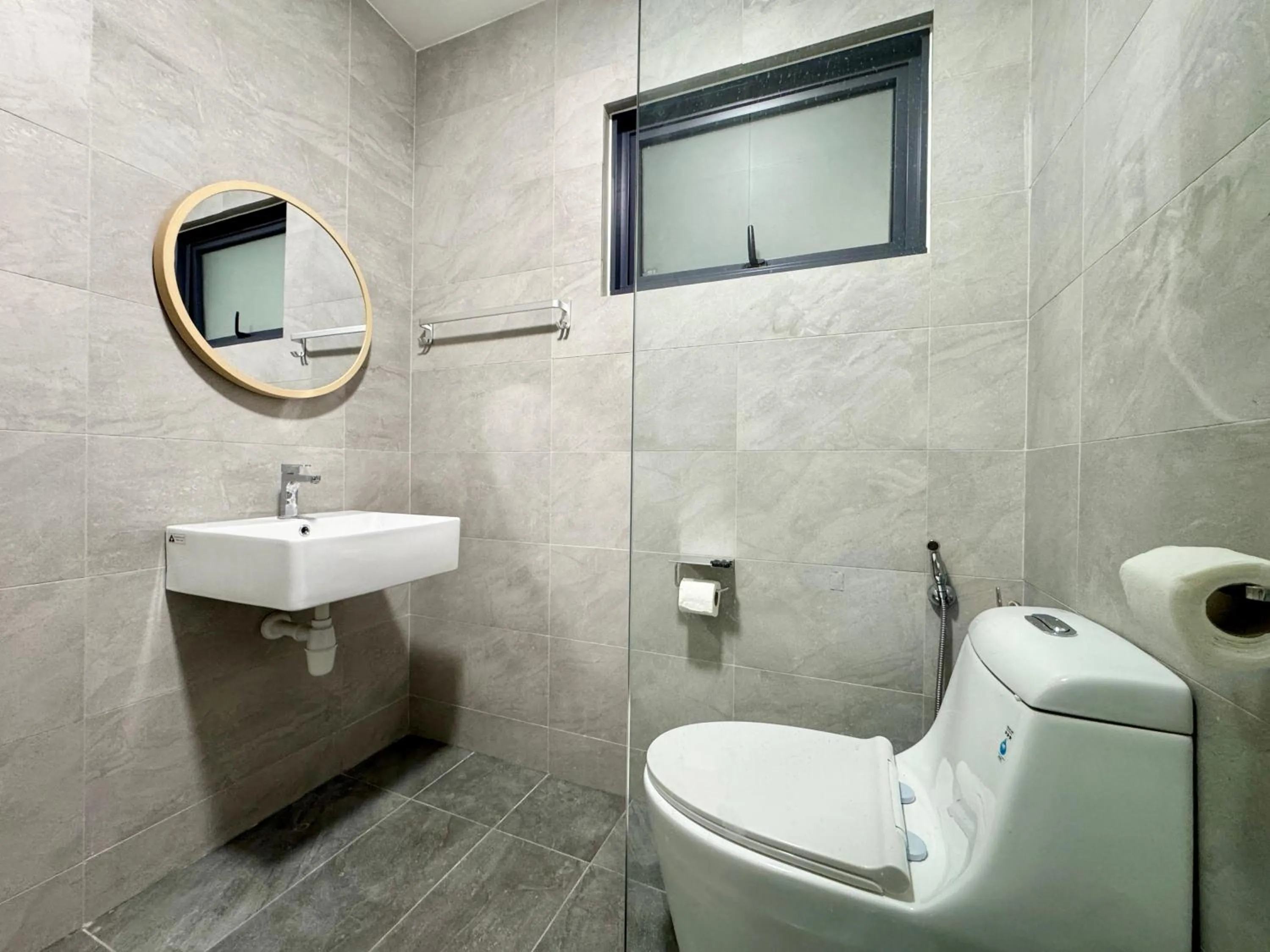 Shower in Sunsuria Forum SOHO & Residence Suites Setia Alam by MOKA