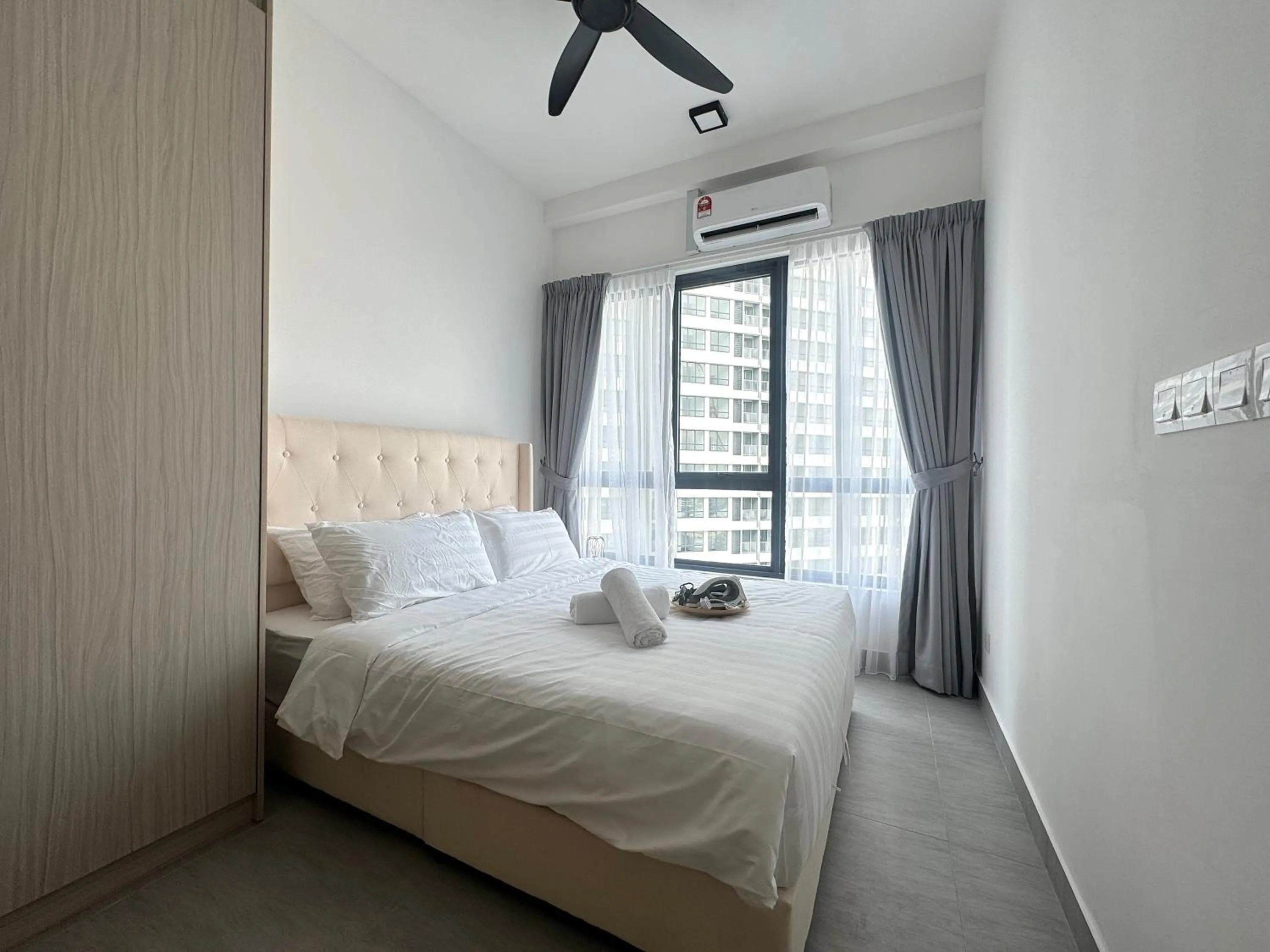 Bed in Sunsuria Forum SOHO & Residence Suites Setia Alam by MOKA