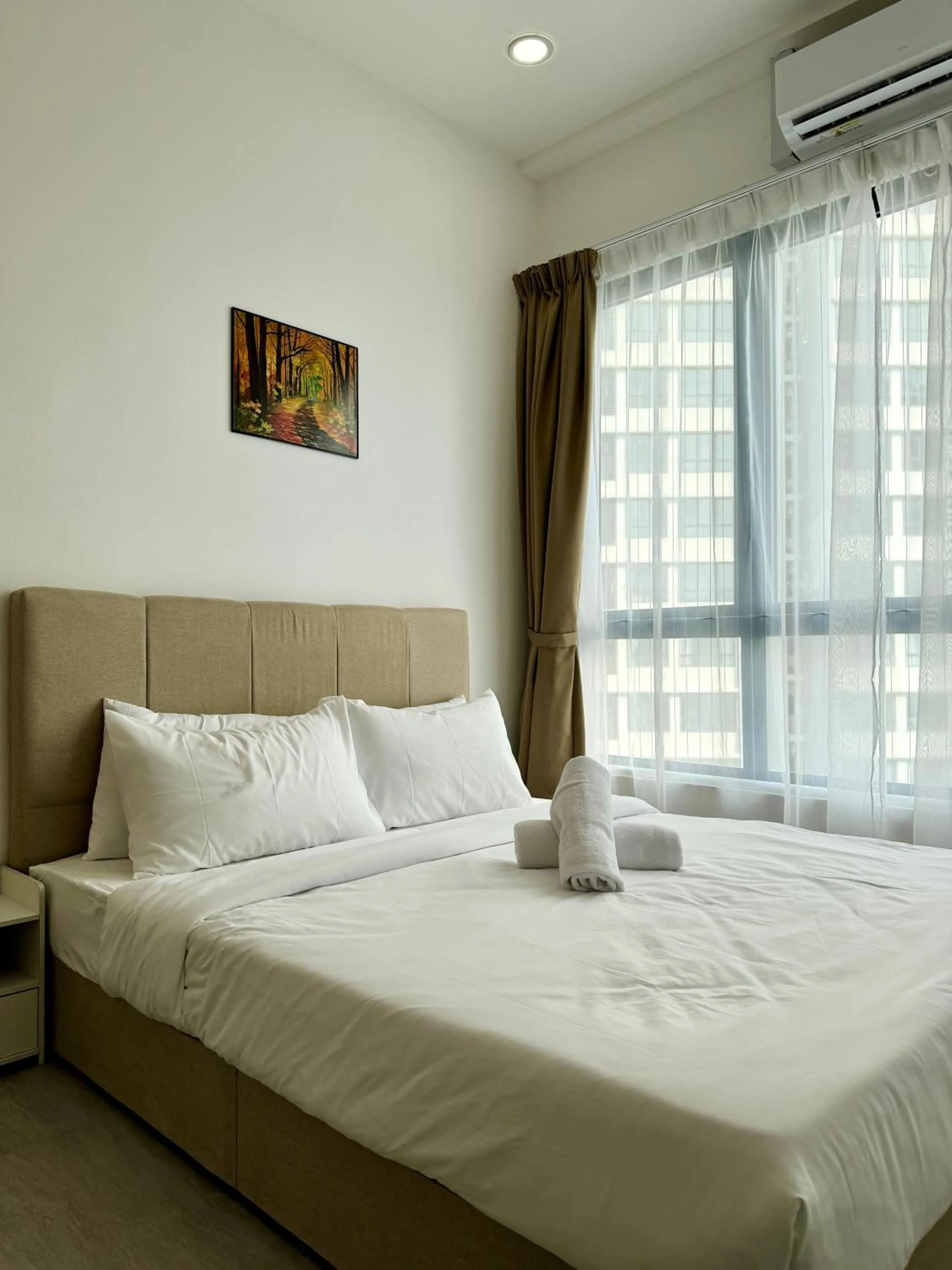 Bed in Sunsuria Forum SOHO & Residence Suites Setia Alam by MOKA