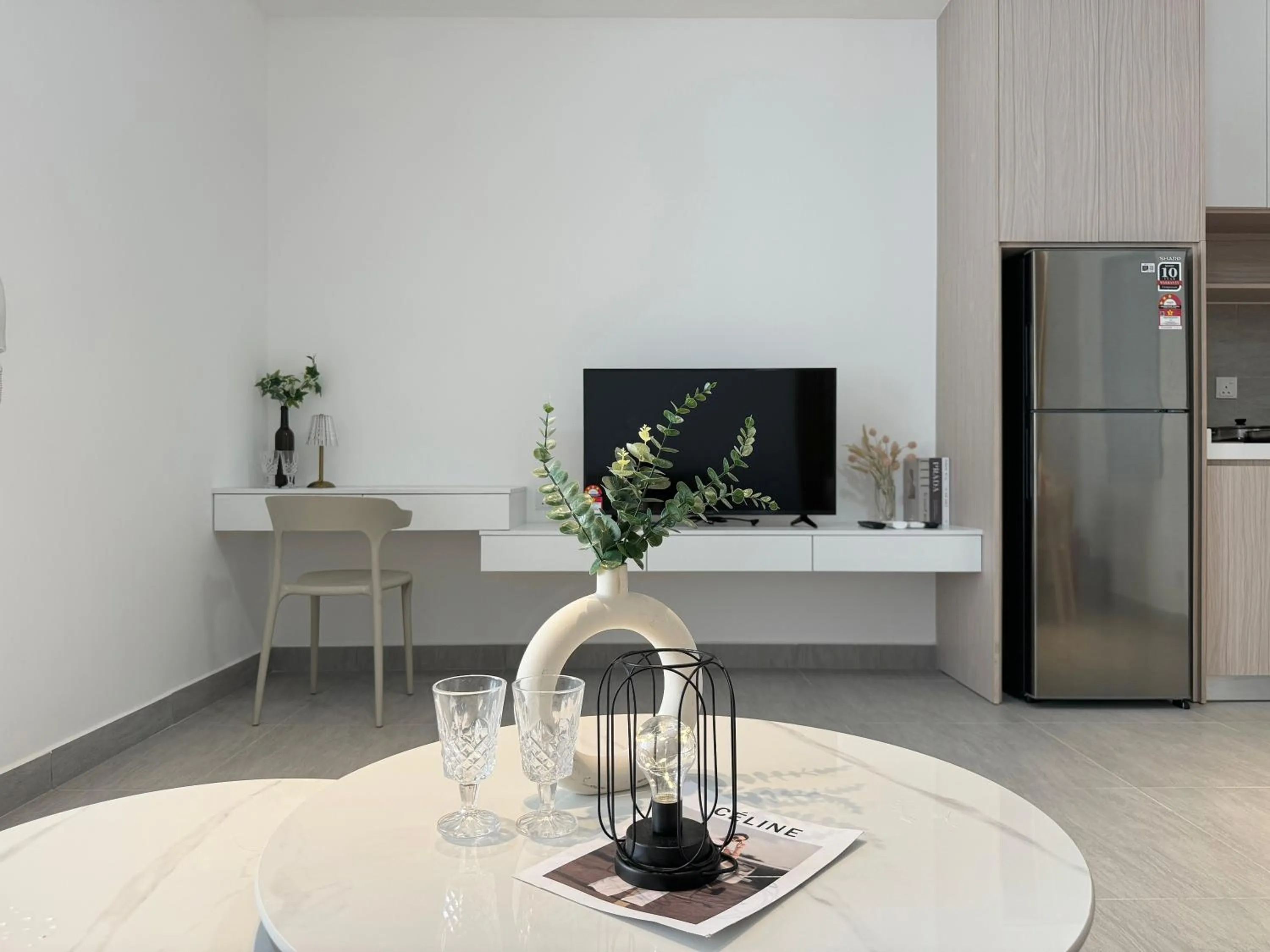 TV and multimedia in Sunsuria Forum SOHO & Residence Suites Setia Alam by MOKA