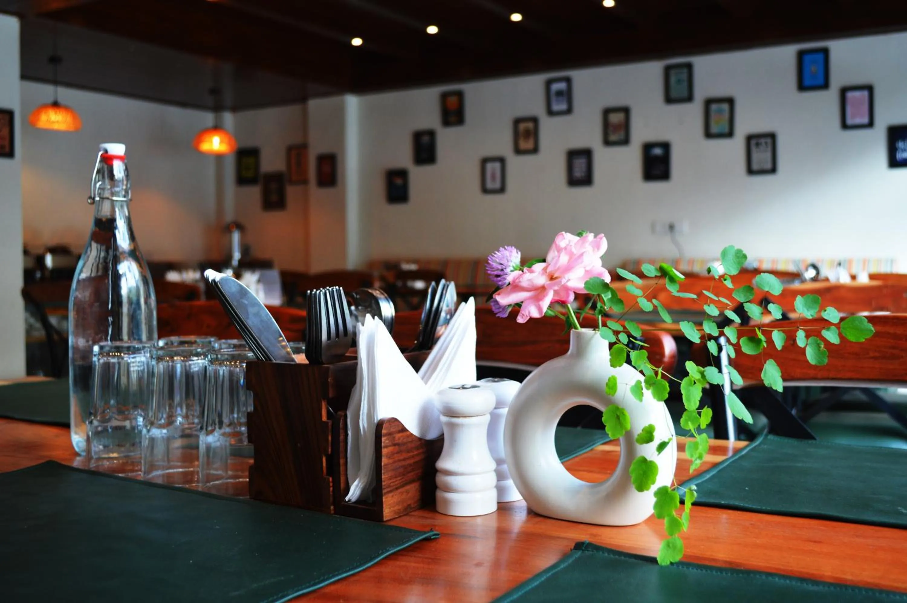 Restaurant/places to eat in Sharanam by Sheosante