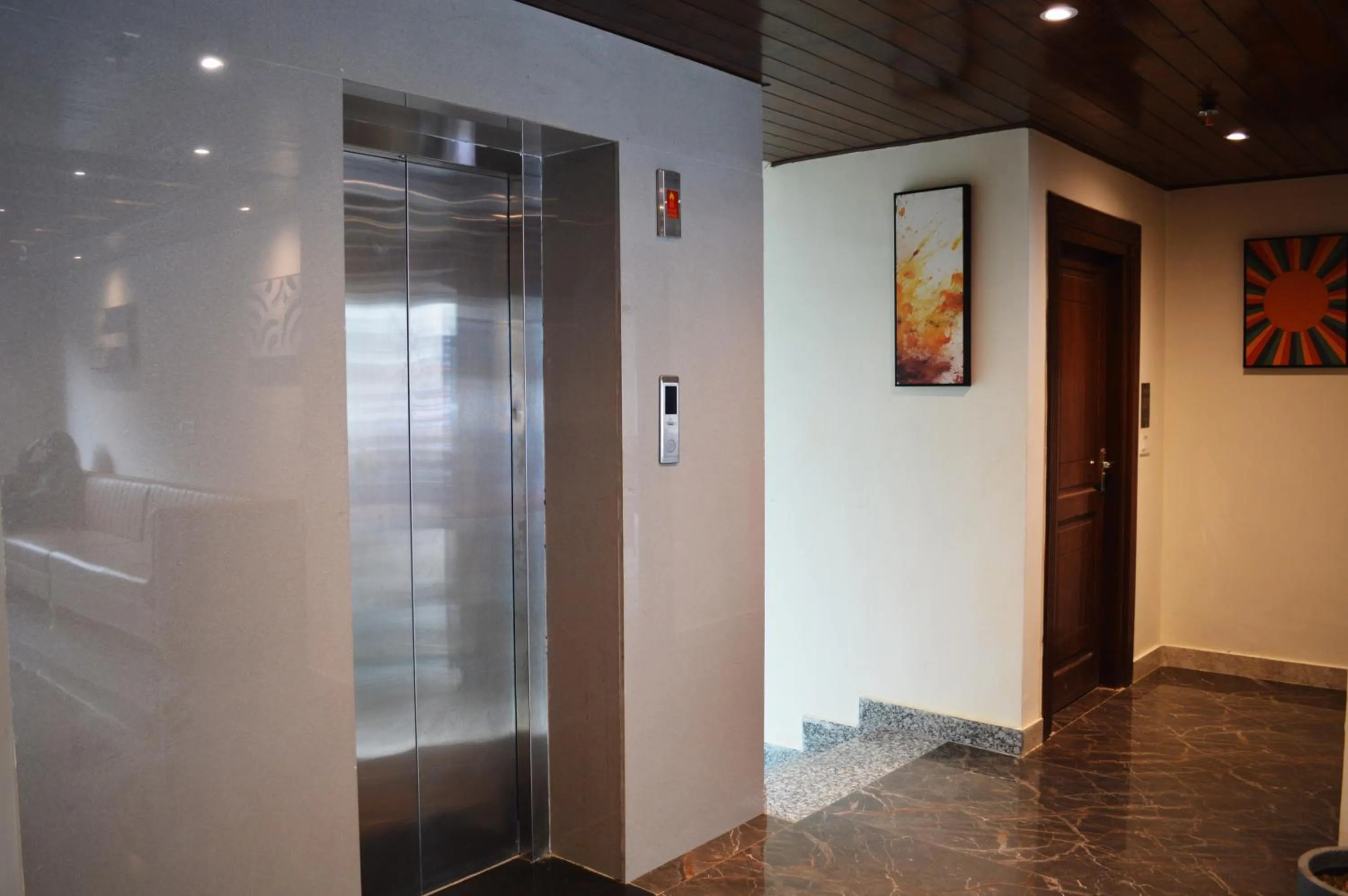 elevator in Sharanam by Sheosante