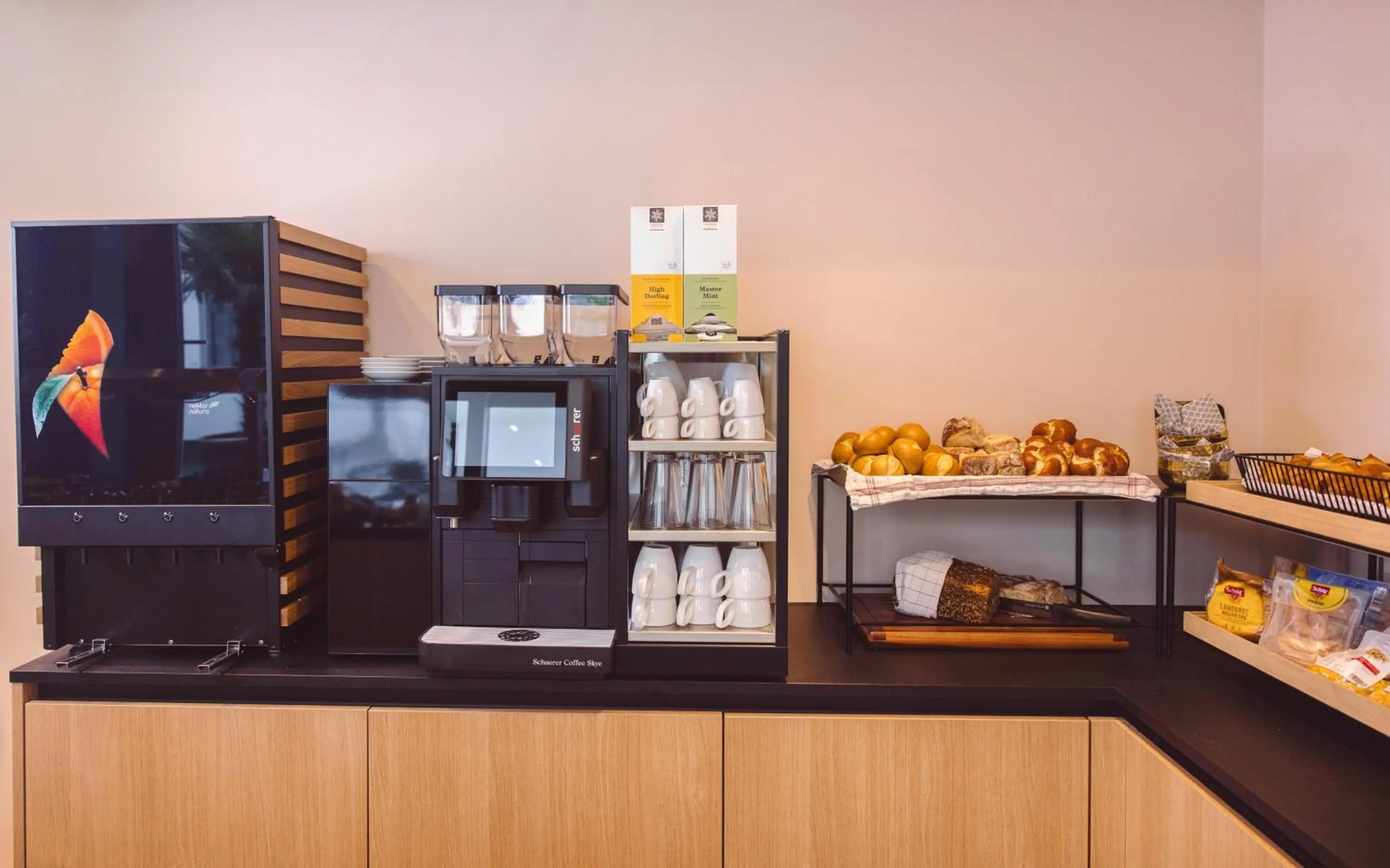 Food and drinks in Hotel am Rathaus