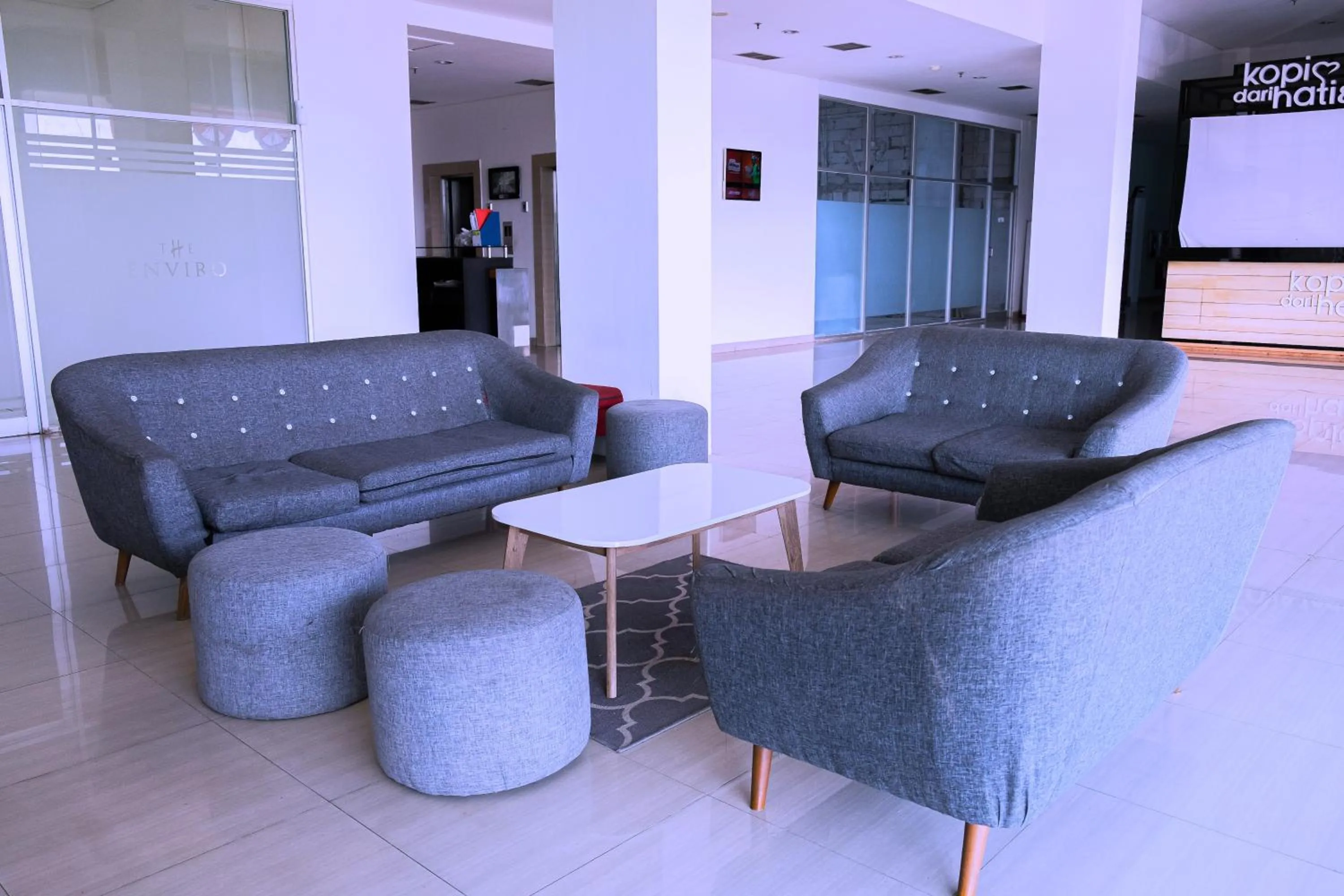 Seating area in Nusantara Enviro By Reccoma