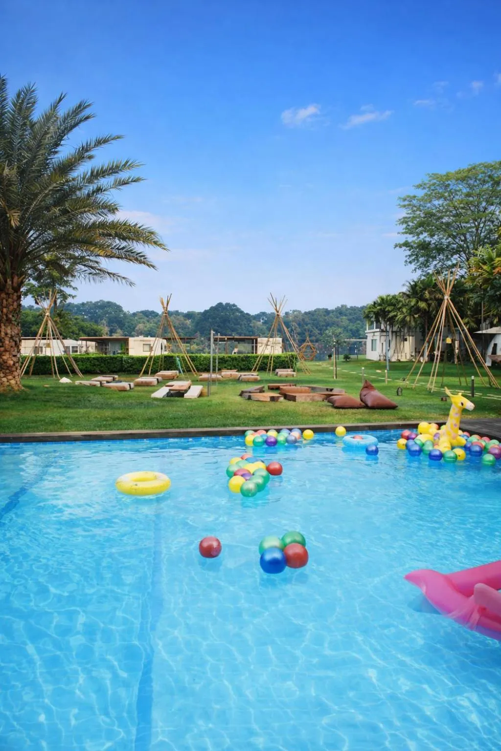 Swimming pool in The Campster Kanchanaburi