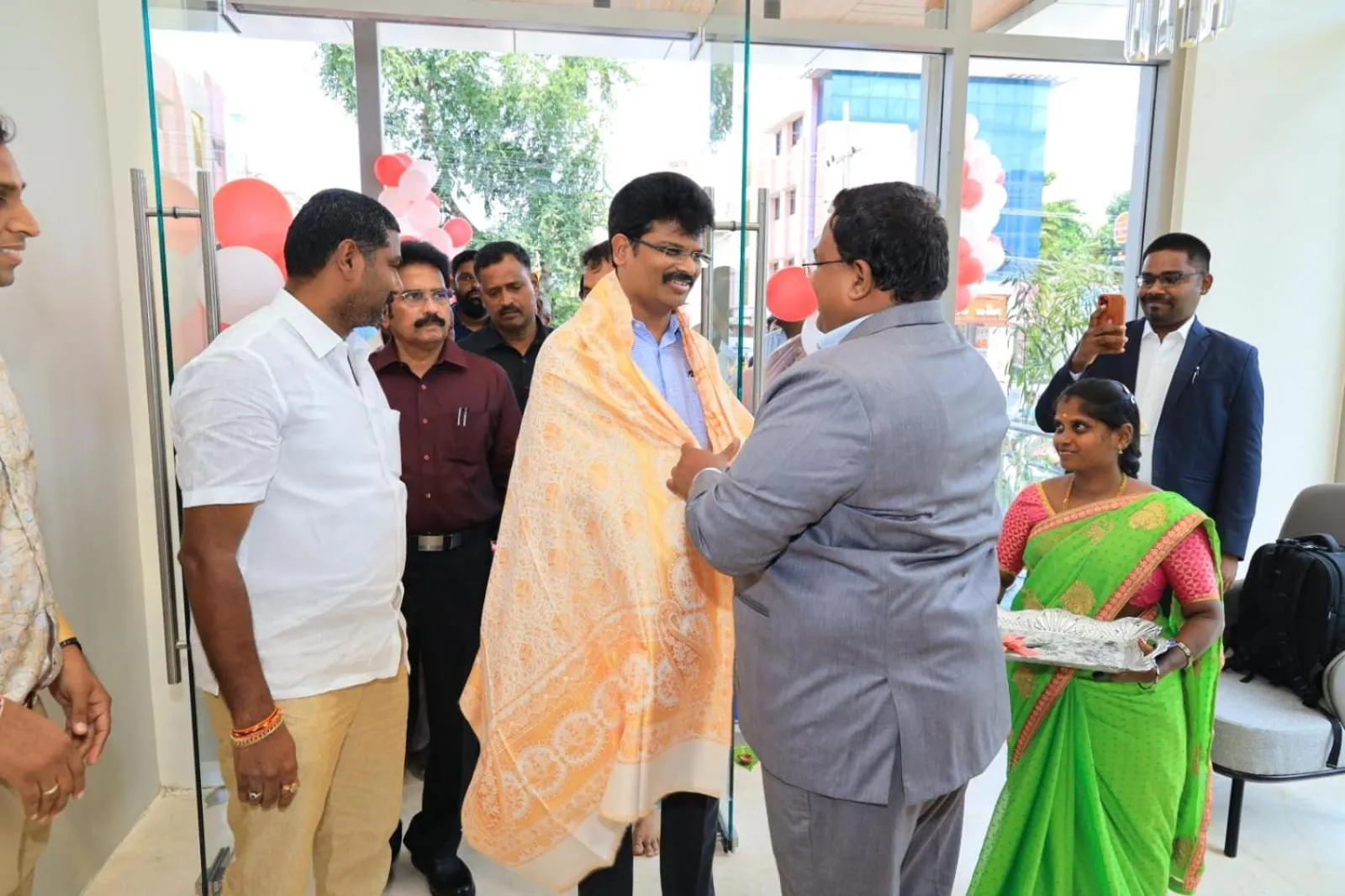 People in VANTARA SUITEs