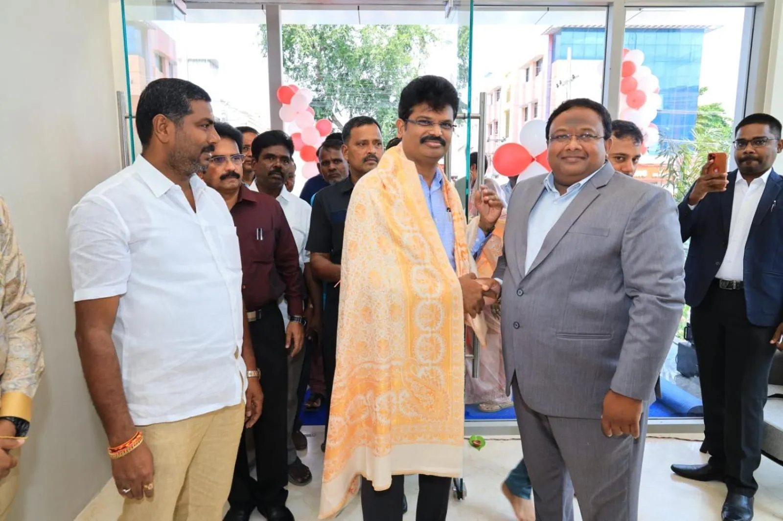 People in VANTARA SUITEs