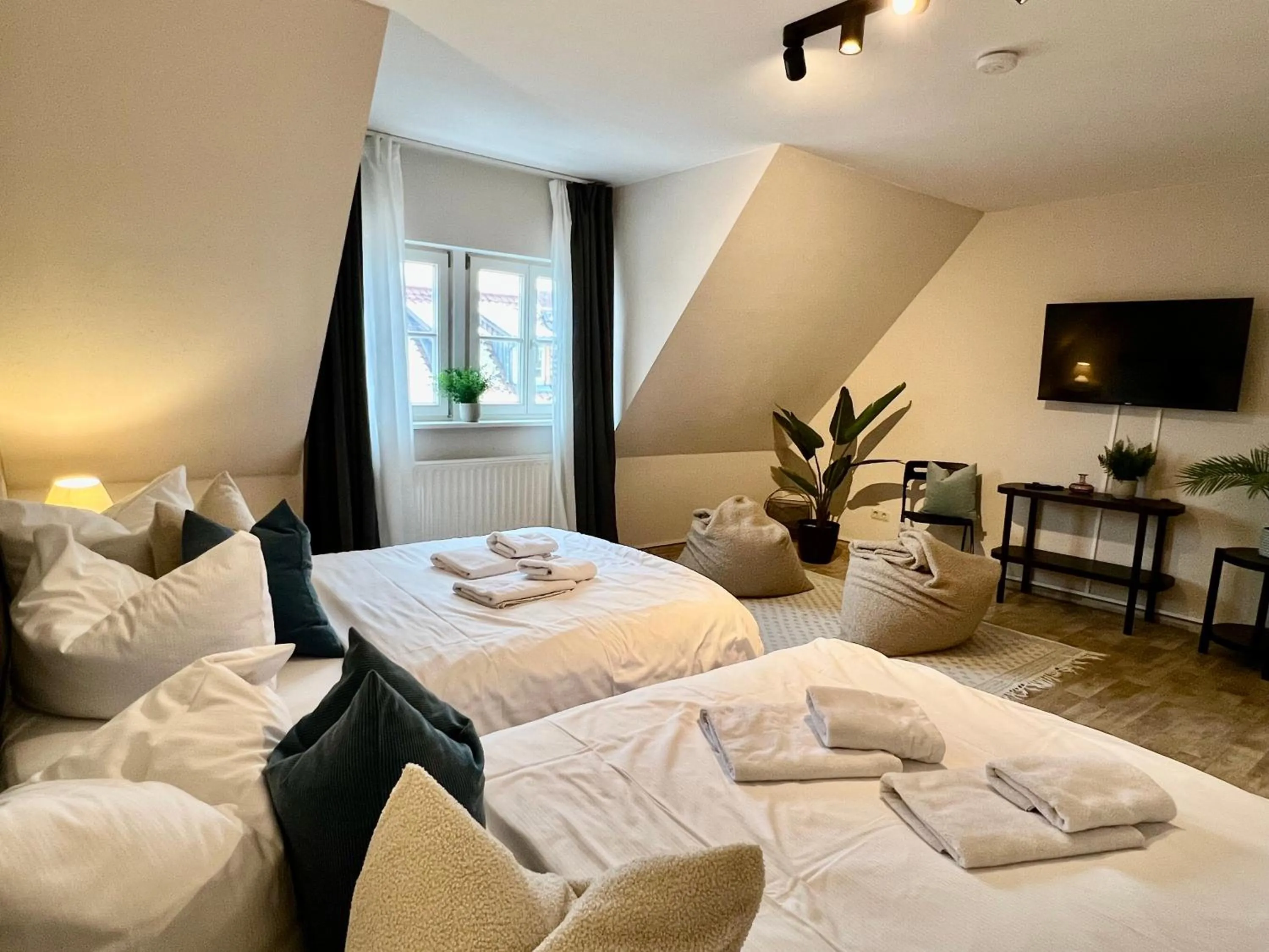 Bed in gina stay - Apartmenthaus im Zentrum von Quedlinburg
