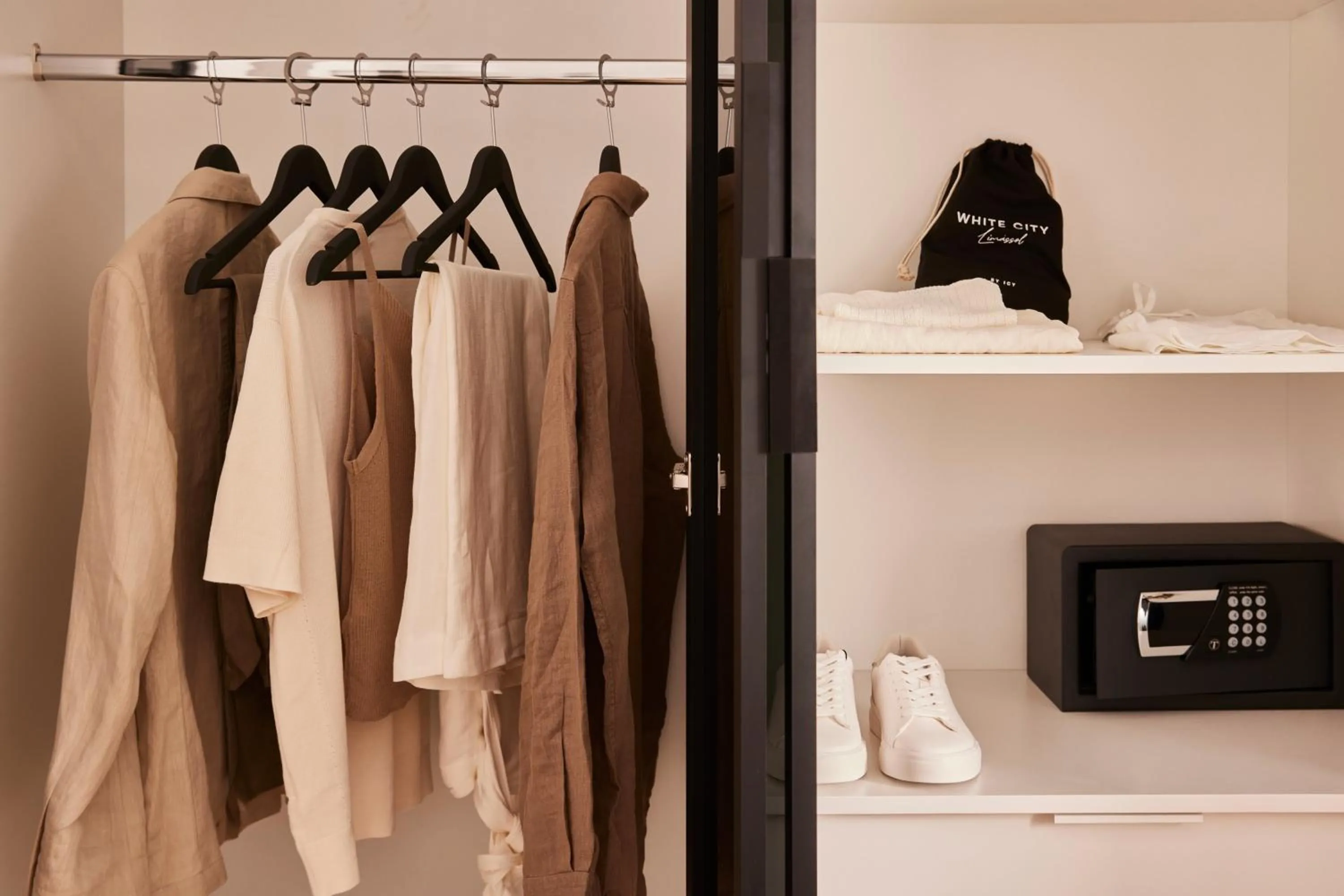 wardrobe in White City Limassol