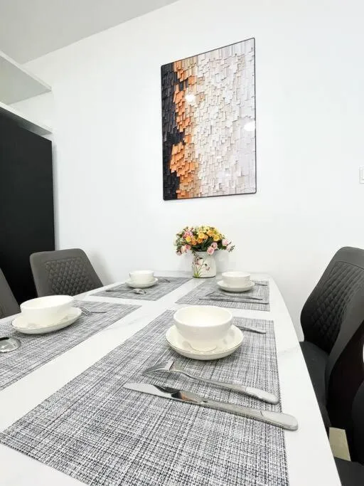 DcapitaleC6 2Br2Wc Highrise