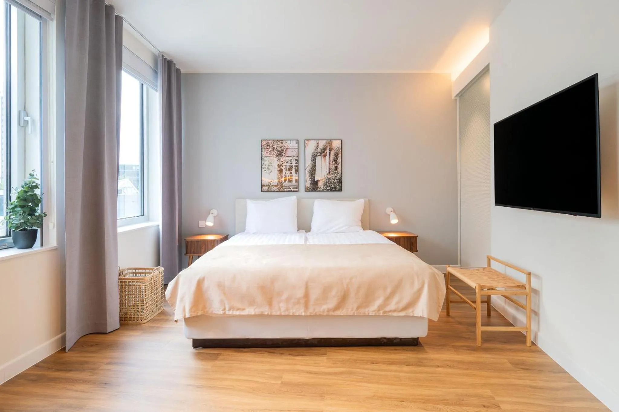 Bed in Limehome Amsterdam Gatwickstraat