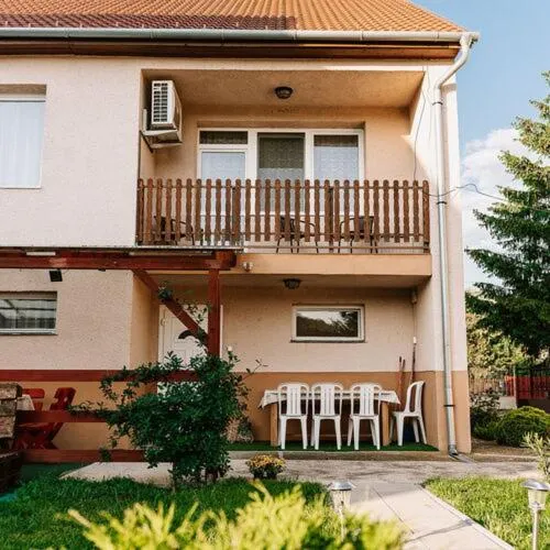 Property building in PICNIC Vendégház