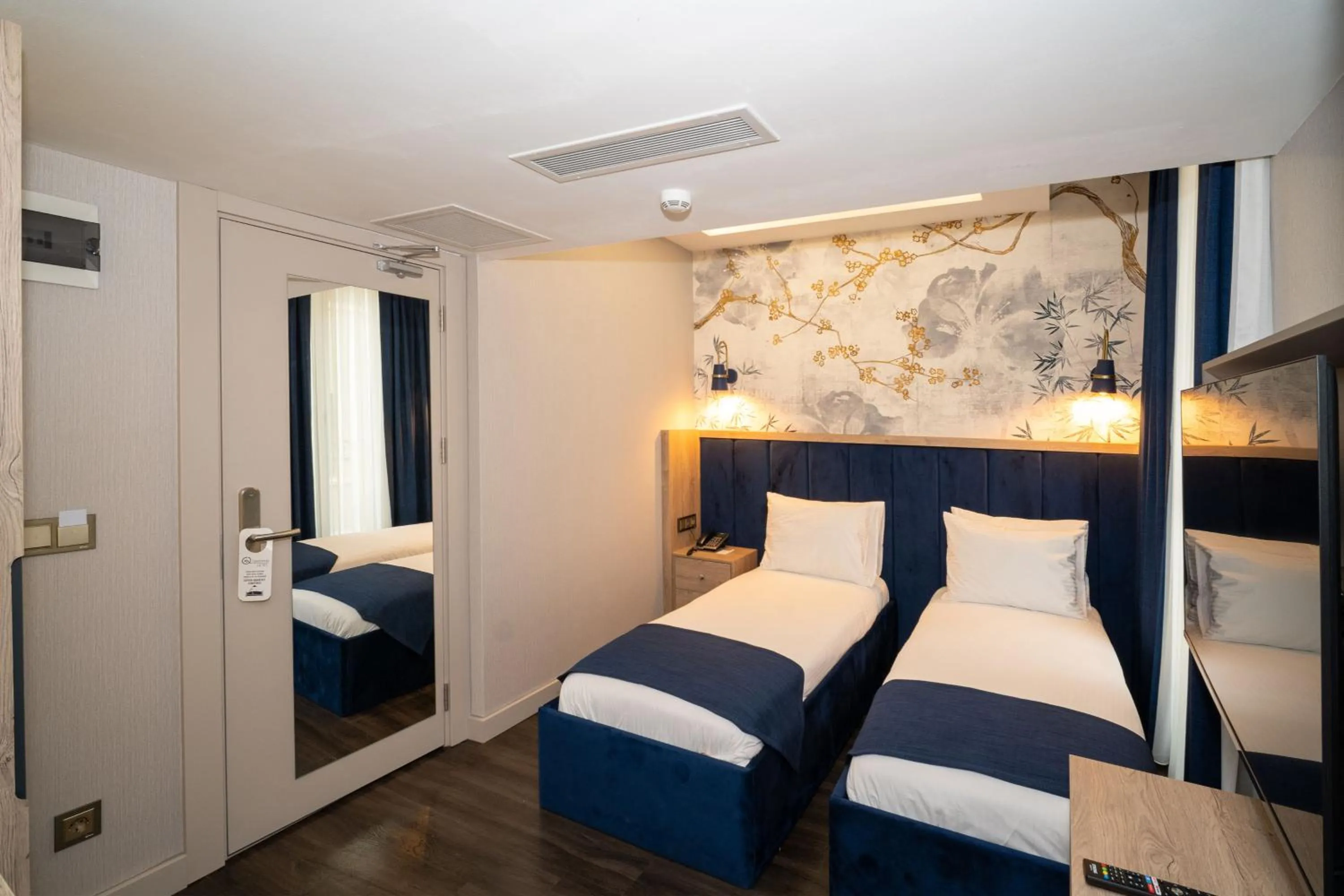 Bed in Querencia Hotel