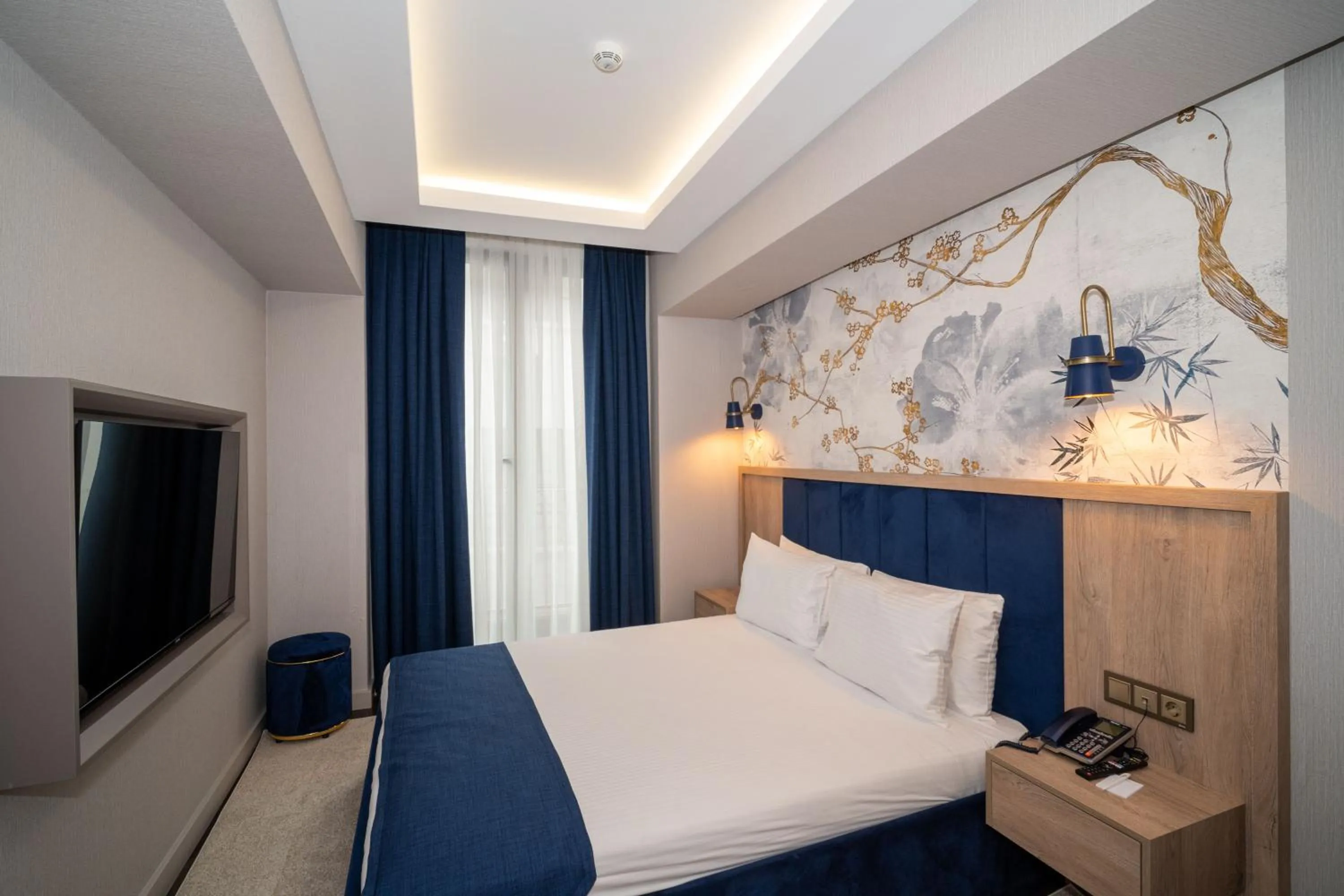 Photo of the whole room in Querencia Hotel