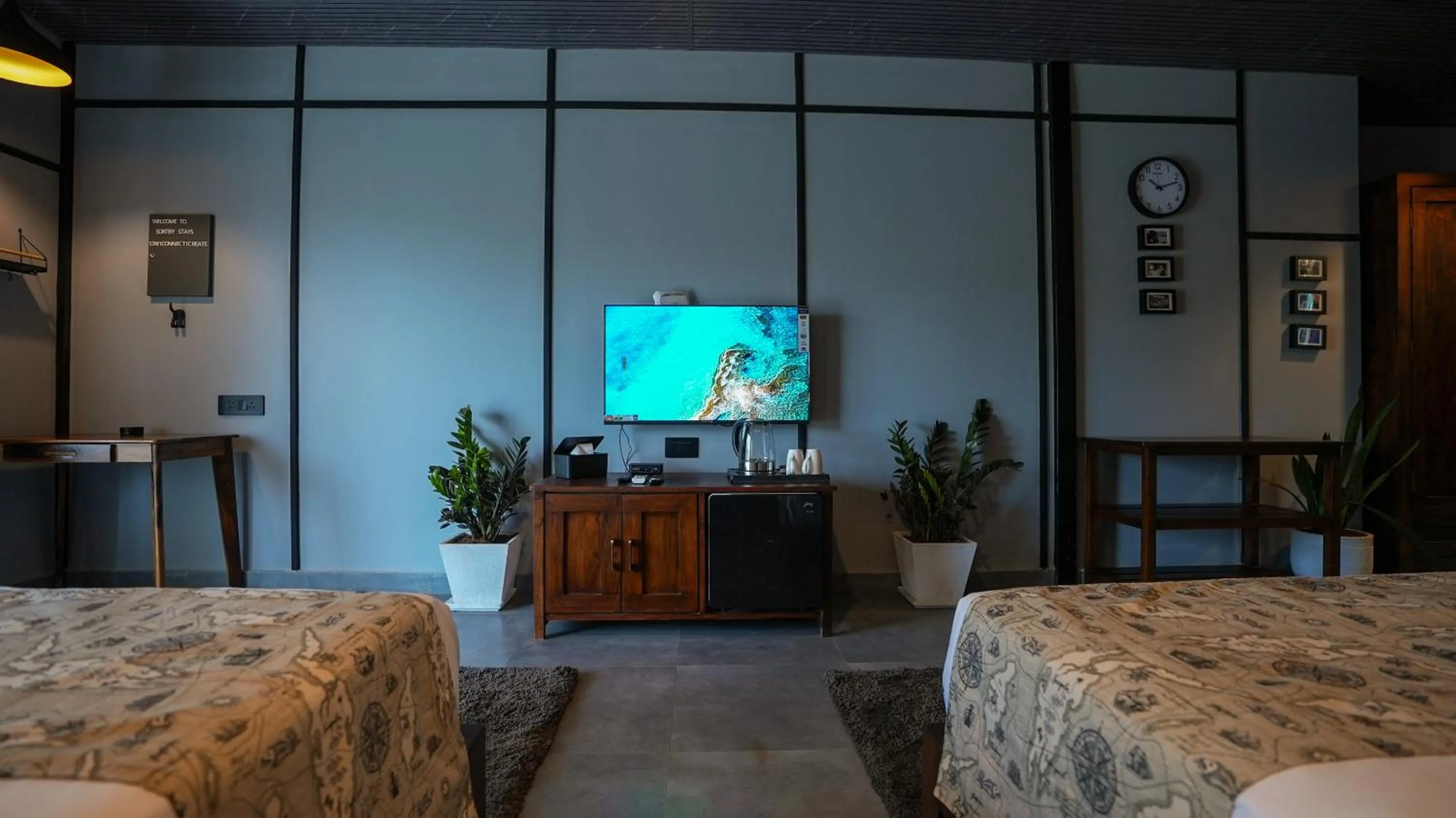 TV and multimedia, Bed in Sort By Stays, Grand Peddem, Anjuna