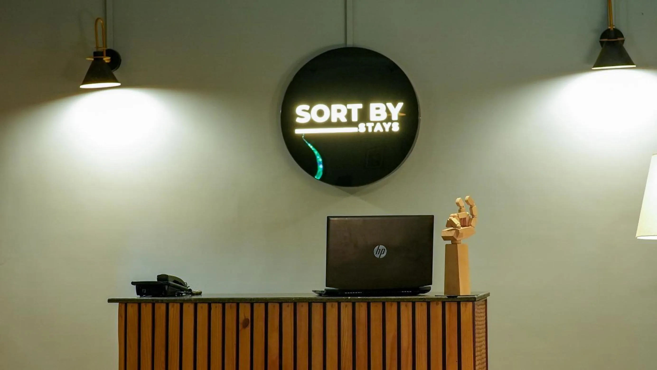 Communal lounge/ TV room in Sort By Stays, Grand Peddem, Anjuna