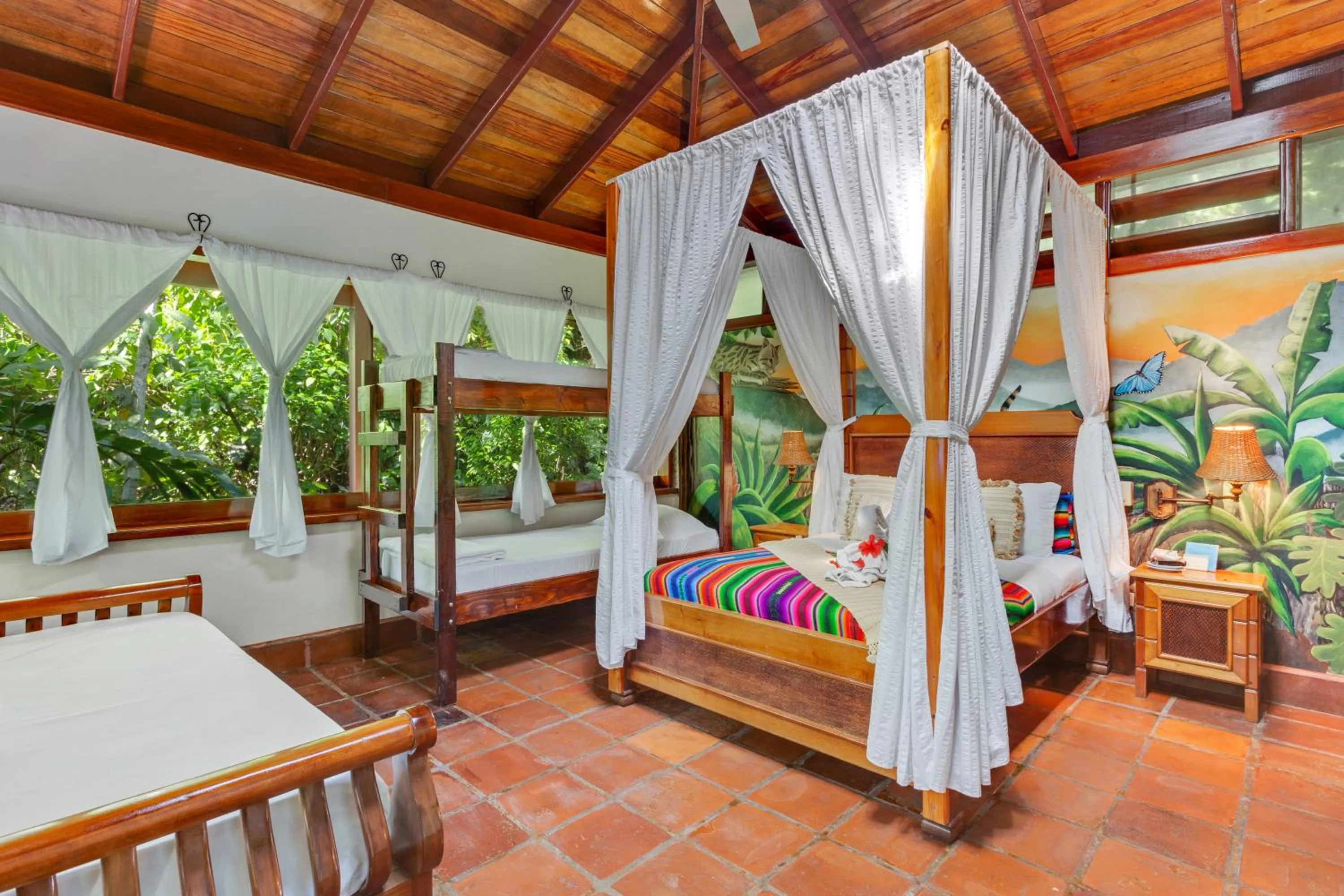 Bed in Ian Anderson Caves Branch Jungle Lodge