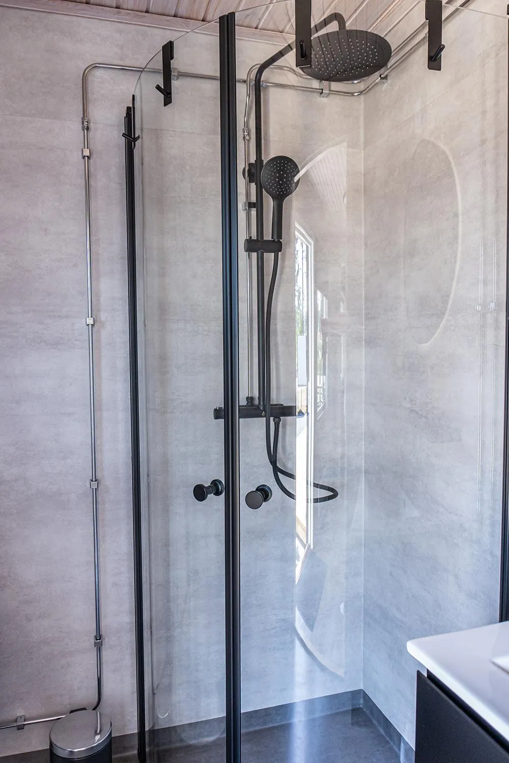 Shower in Perchlodge